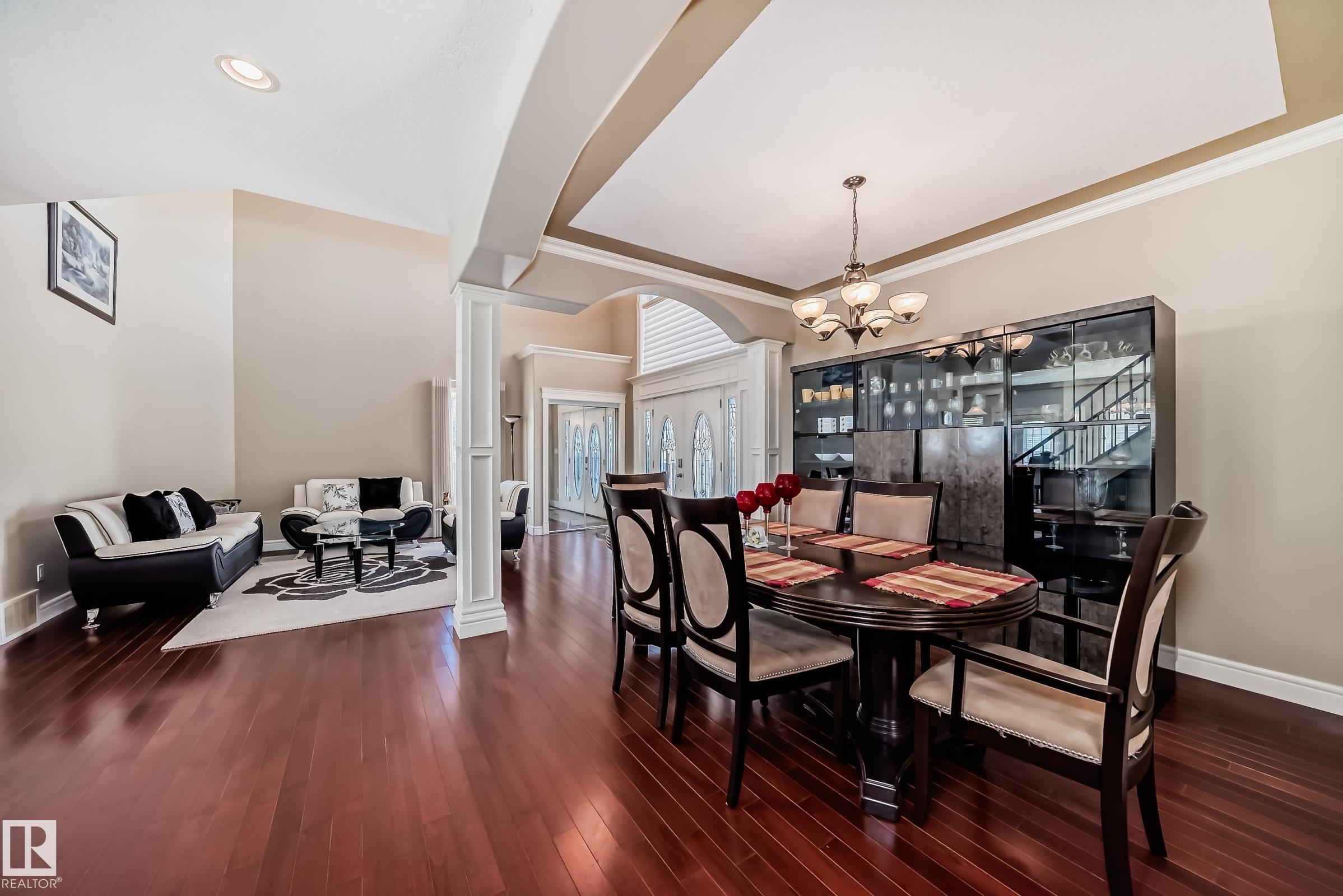 Photo 7 at 16104 136 Street NW, Carlton, Edmonton