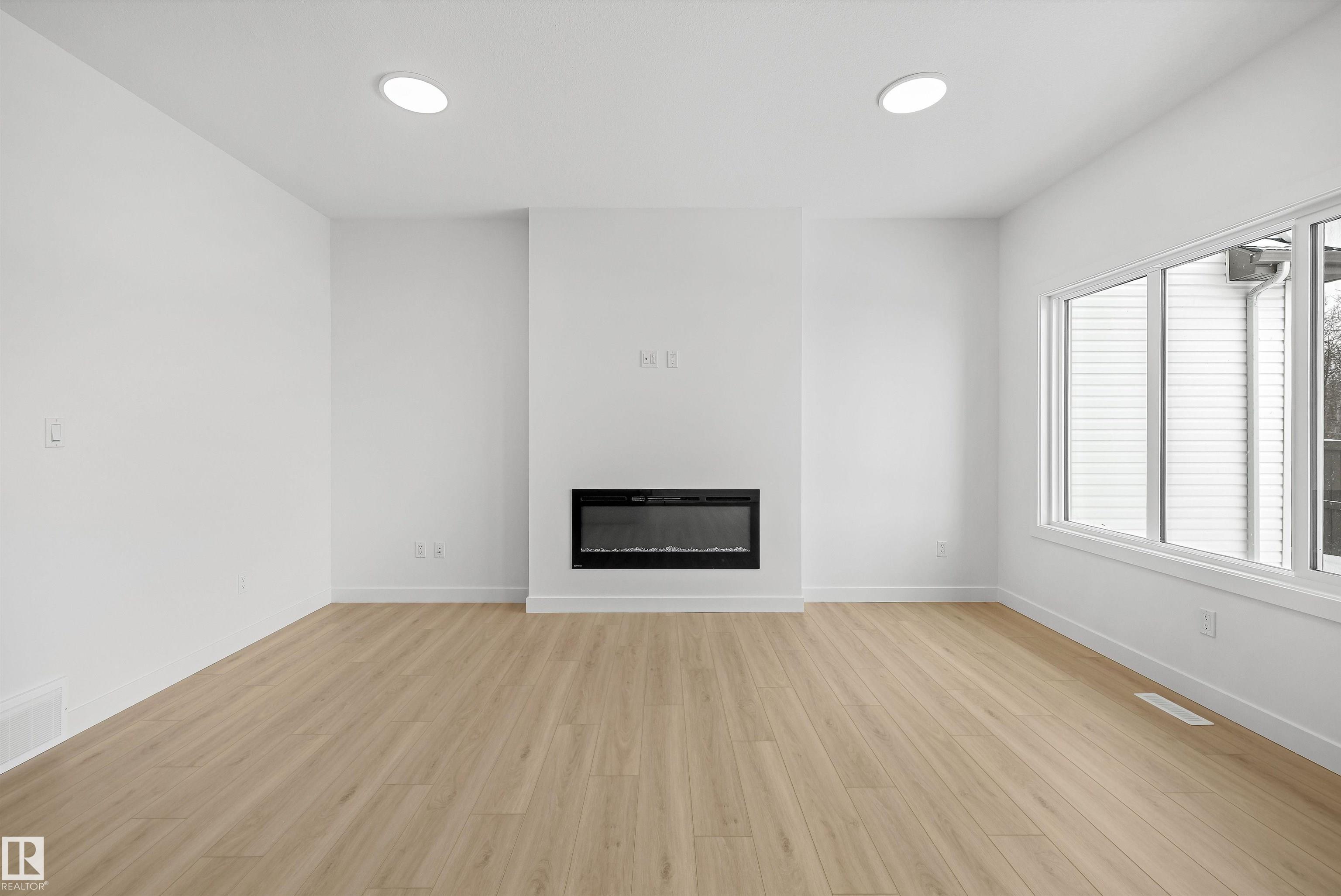 Photo 17 at 8704 183 Avenue NW, Klarvatten, Edmonton