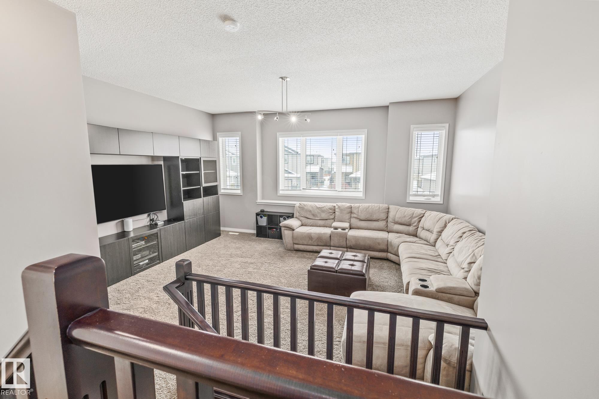 Photo 31 at 10616 97 Street, Morinville