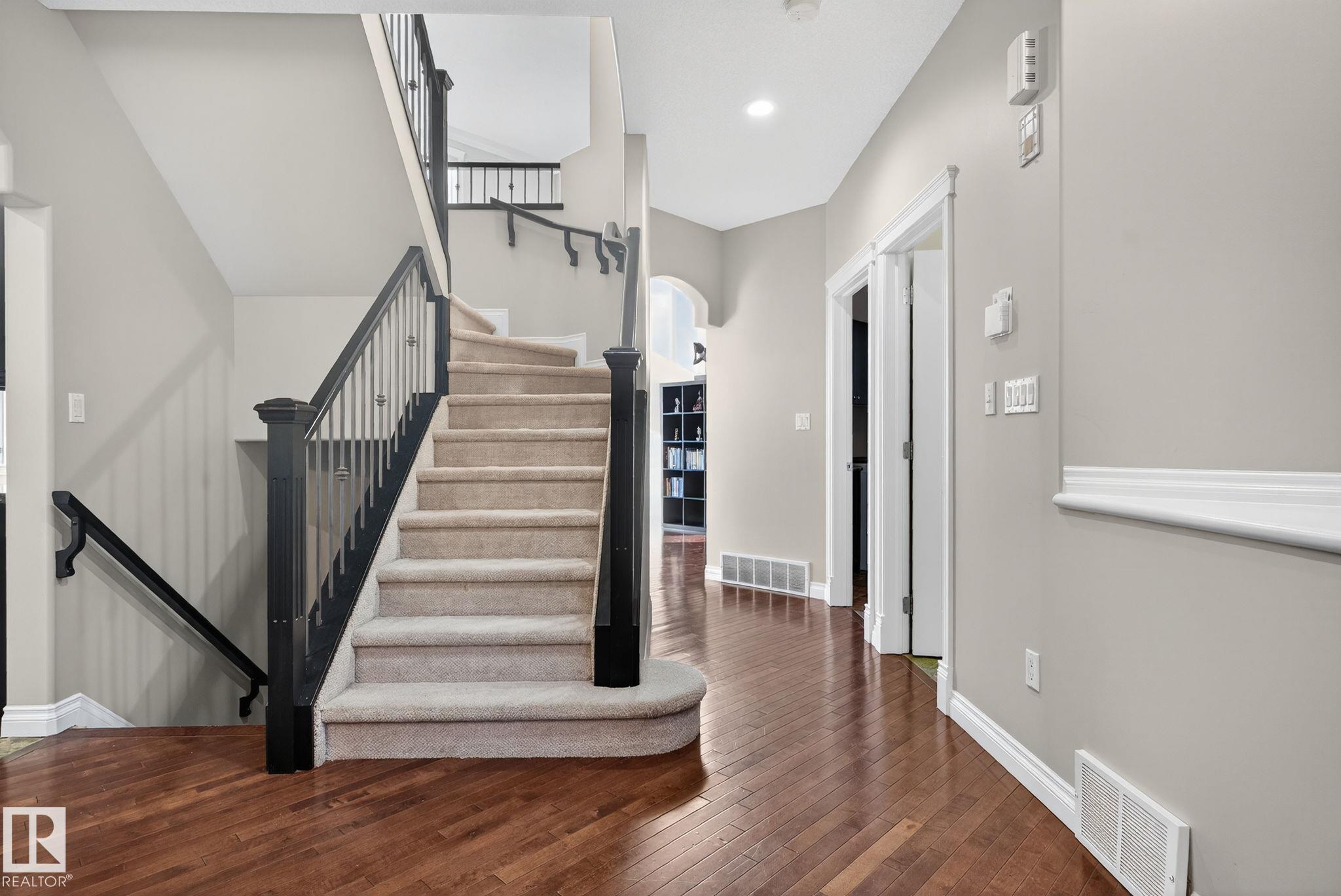 Photo 15 at 613 Stewart Crescent SW, Summerside, Edmonton