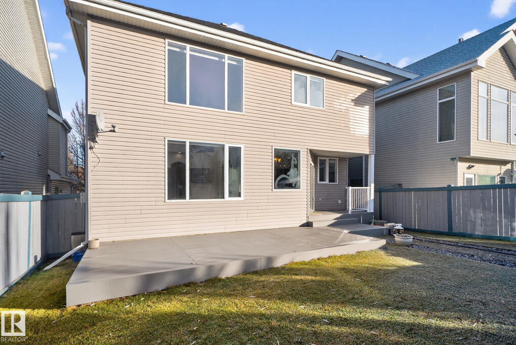 Photo 10 at 613 Stewart Crescent SW, Summerside, Edmonton
