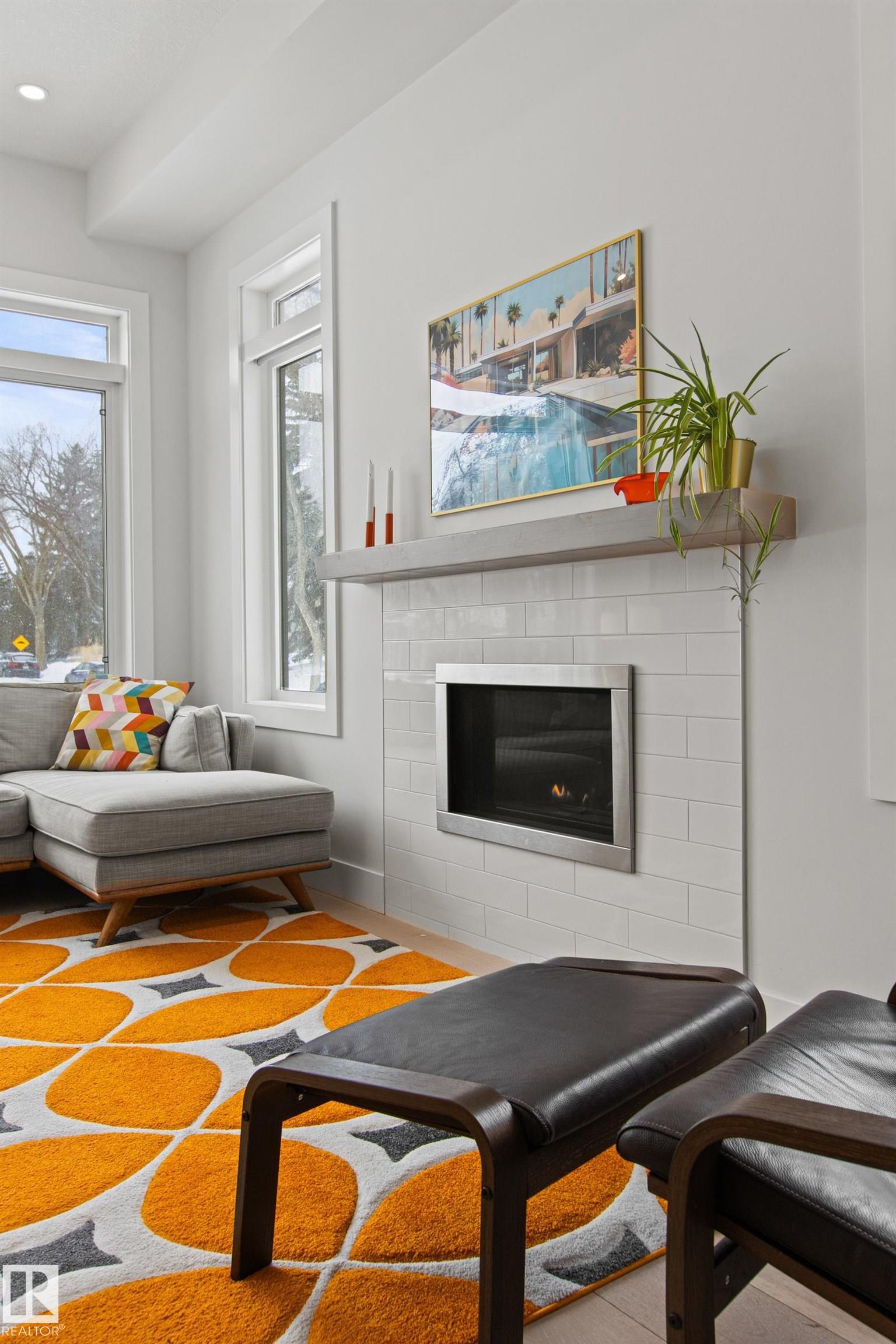 Photo 11 at 11123 70 Avenue NW, Parkallen, Edmonton