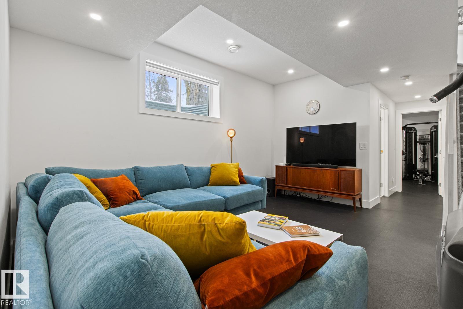 Photo 44 at 11123 70 Avenue NW, Parkallen, Edmonton