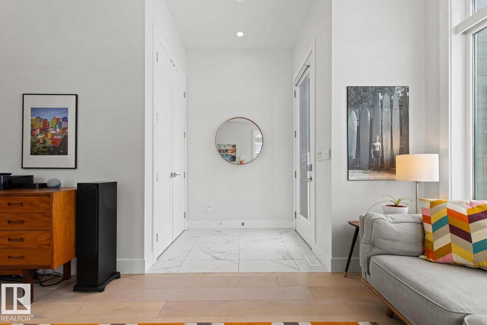 Photo 6 at 11123 70 Avenue NW, Parkallen, Edmonton