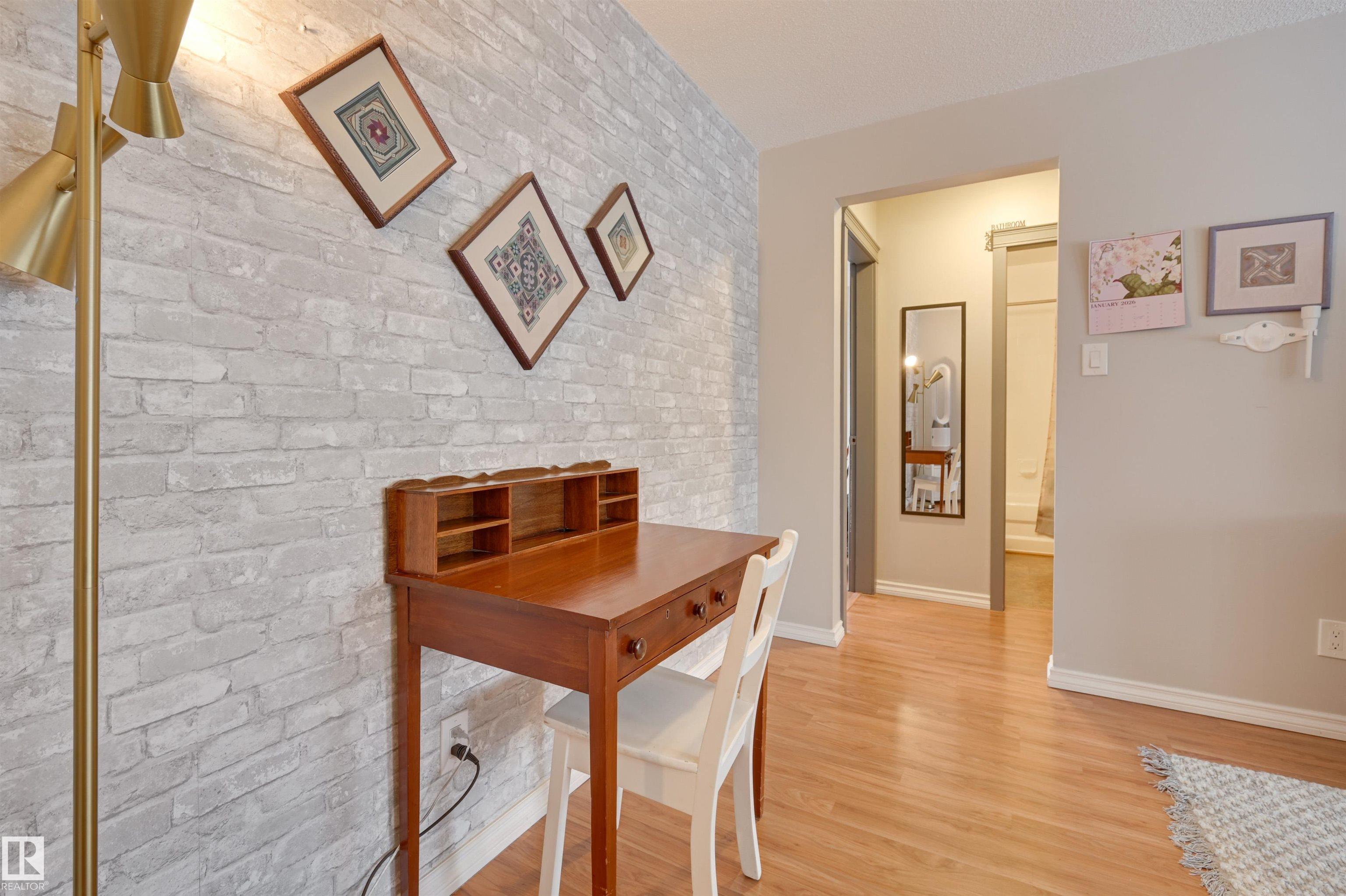 Photo 11 at 302 - 10230 114 Street NW, Wîhkwêntôwin, Edmonton