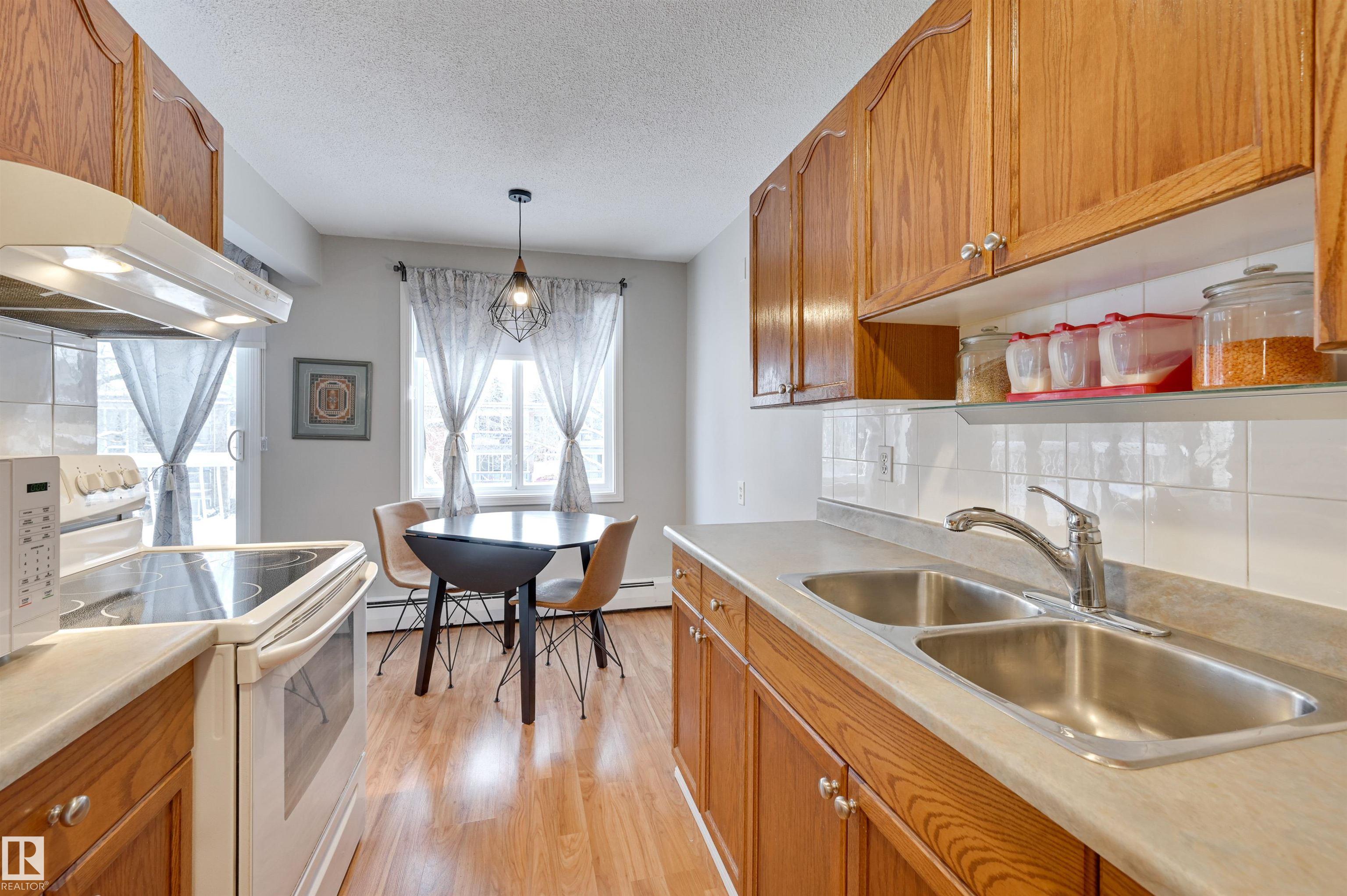 Photo 18 at 302 - 10230 114 Street NW, Wîhkwêntôwin, Edmonton