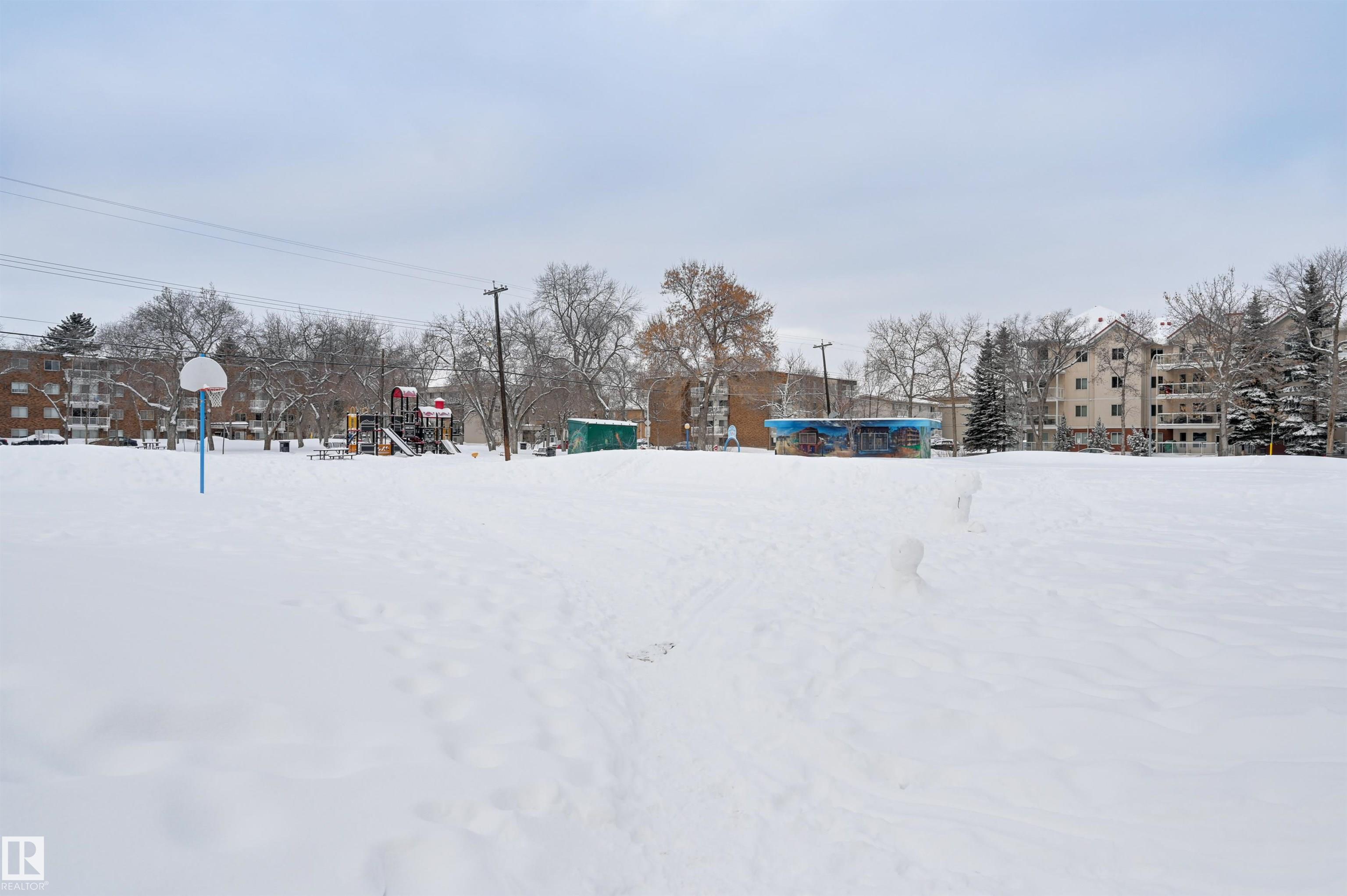 Photo 36 at 302 - 10230 114 Street NW, Wîhkwêntôwin, Edmonton