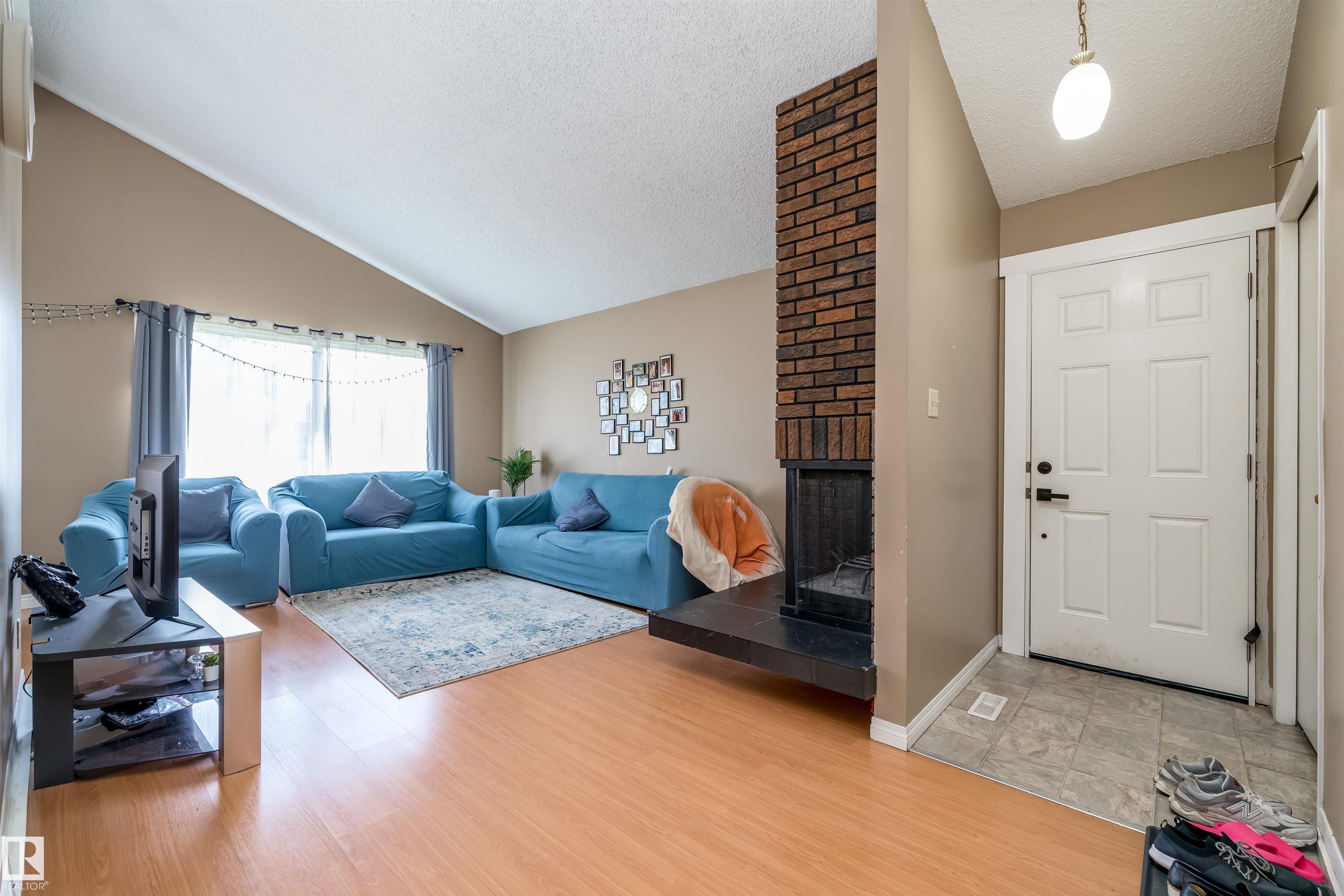 3620 42a Avenue NW, Kiniski Gardens, Edmonton