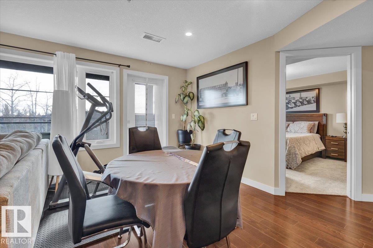 Photo 16 at 5029 Edgemont Boulevard NW, Edgemont, Edmonton