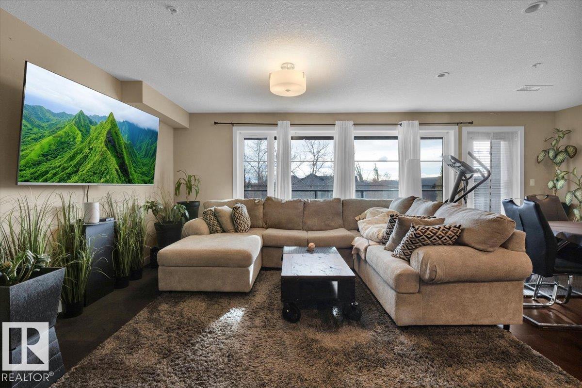 Photo 19 at 5029 Edgemont Boulevard NW, Edgemont, Edmonton