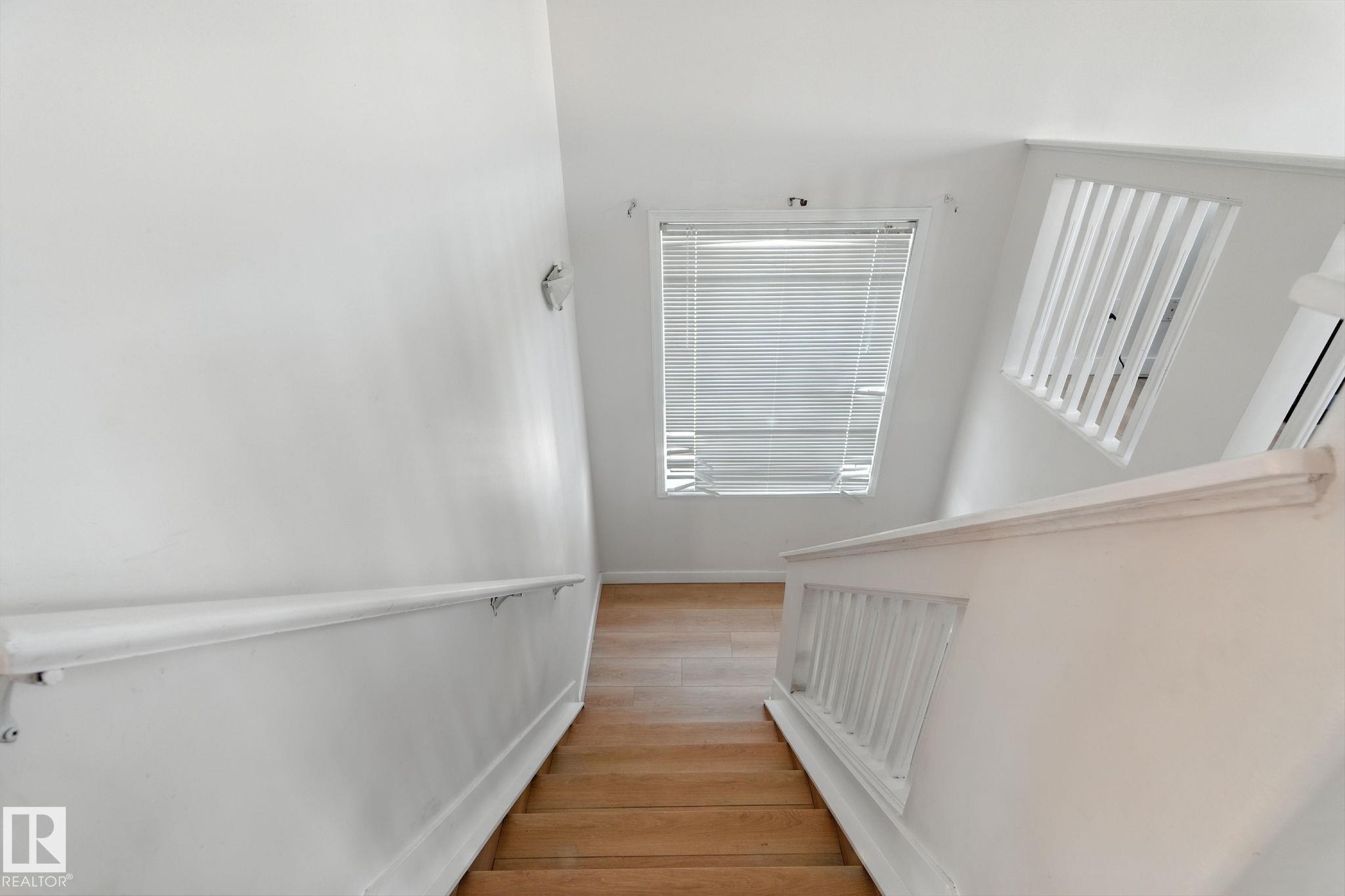 Photo 21 at 7836 7 Avenue SW, Ellerslie, Edmonton