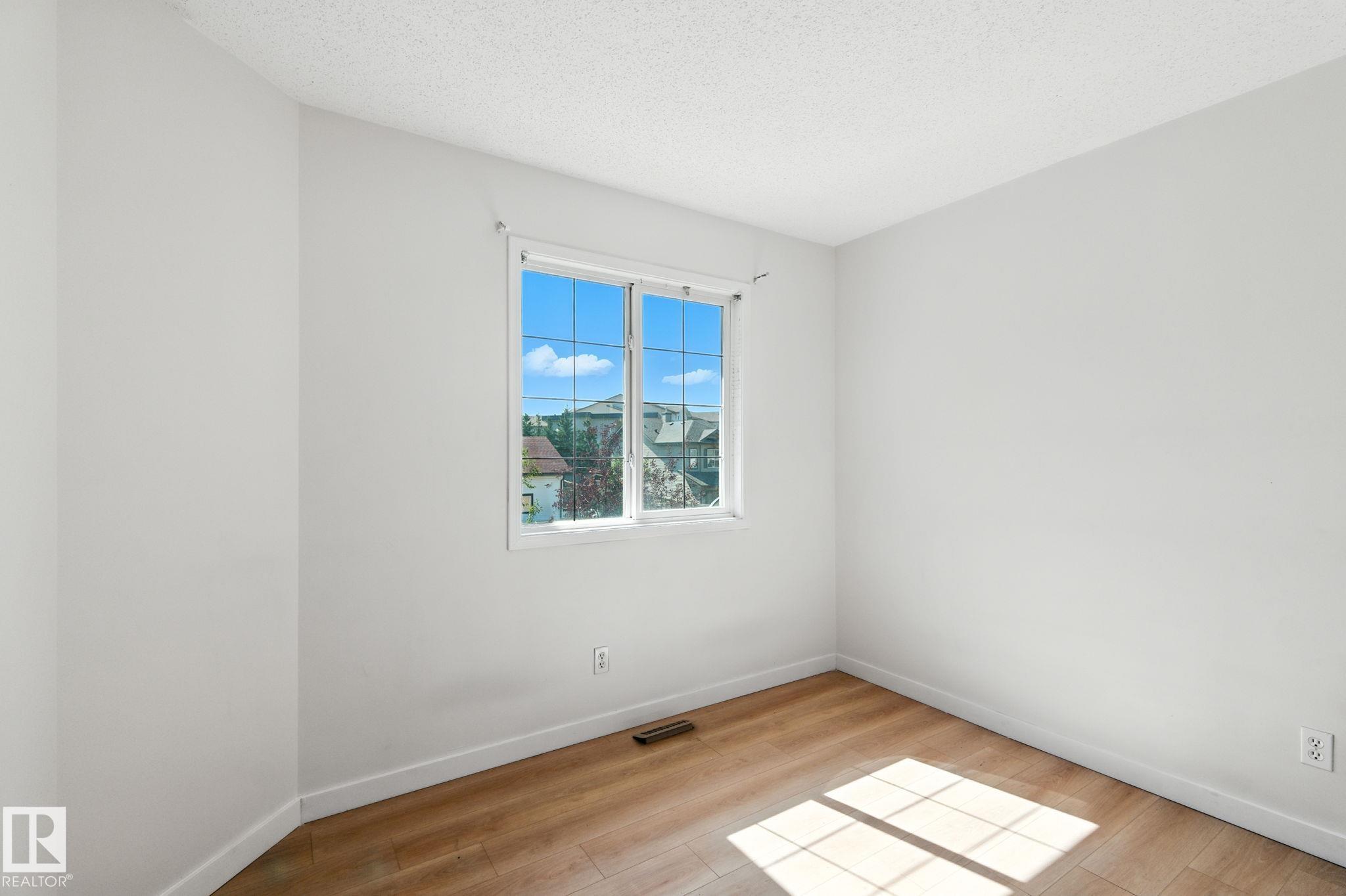 Photo 31 at 7836 7 Avenue SW, Ellerslie, Edmonton