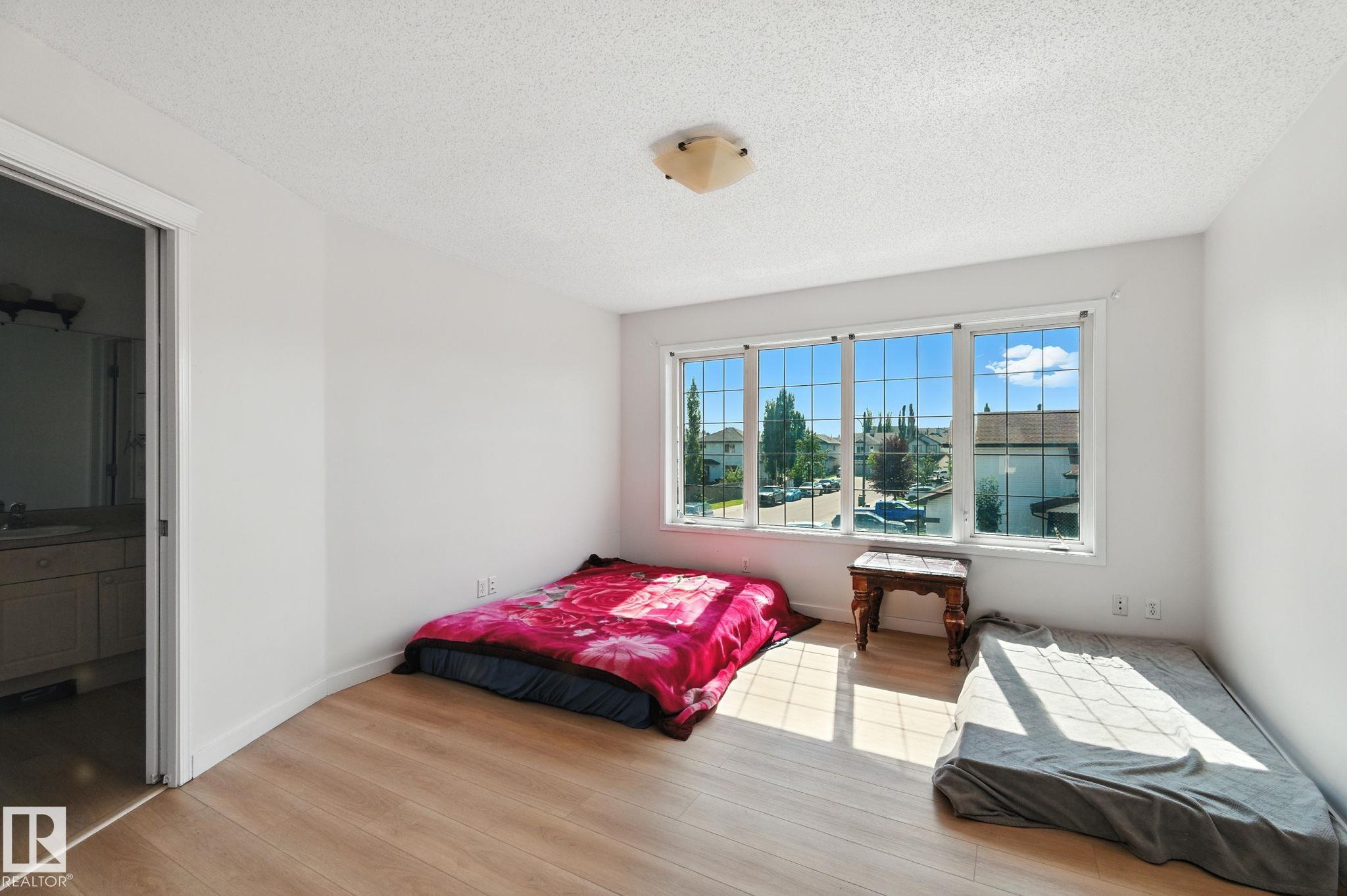 Photo 34 at 7836 7 Avenue SW, Ellerslie, Edmonton