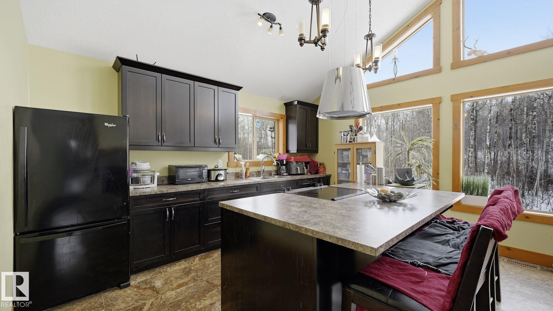 Photo 8 at 16 - 52228 Rge Road 30, Mayatan Lake Estates, Rural Parkland County