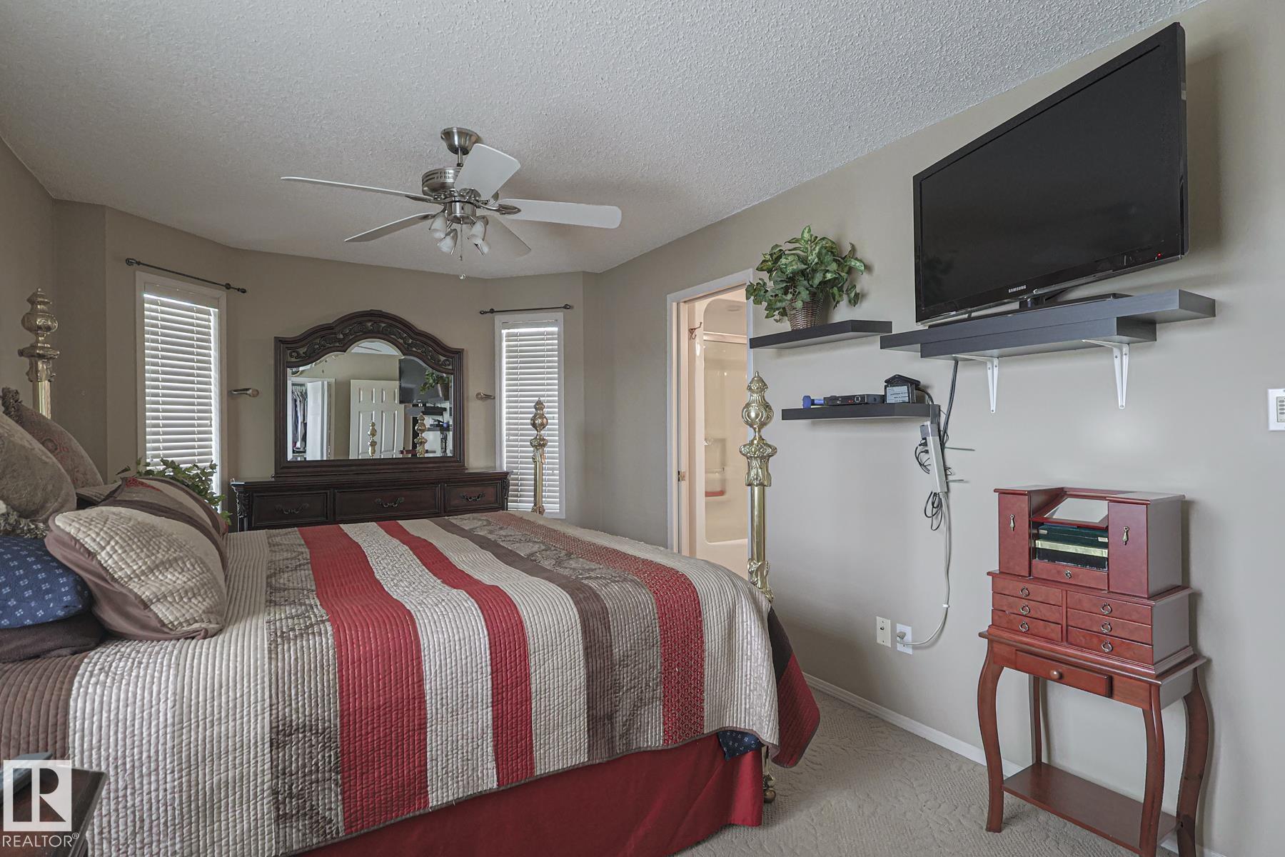 Photo 23 at 21304 88 Avenue NW, Suder Greens, Edmonton