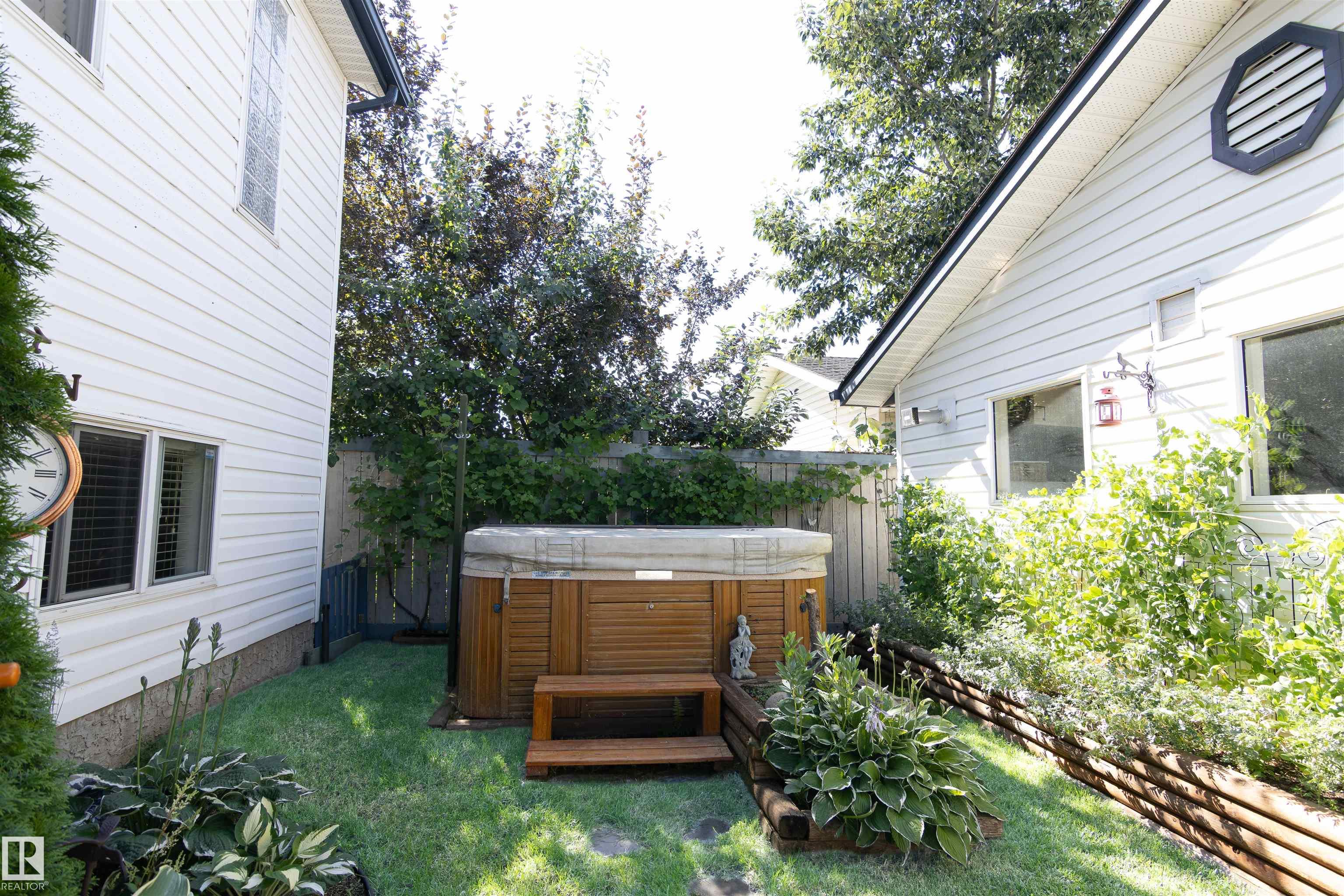 Photo 53 at 21304 88 Avenue NW, Suder Greens, Edmonton