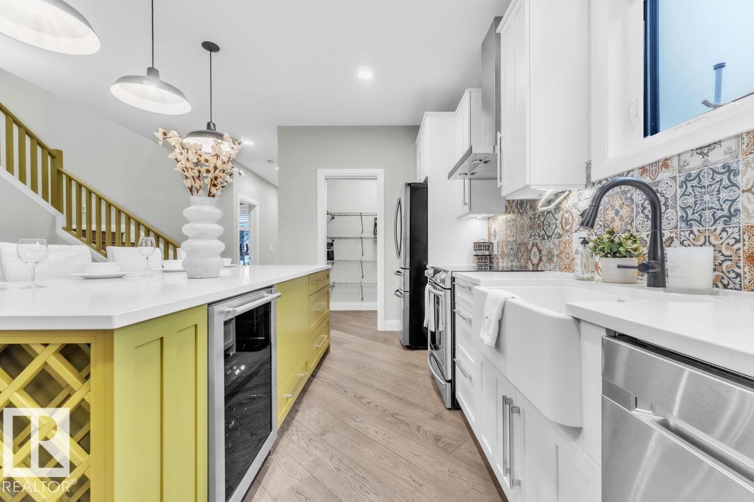 Photo 11 at 8617 108a Street NW, Garneau, Edmonton