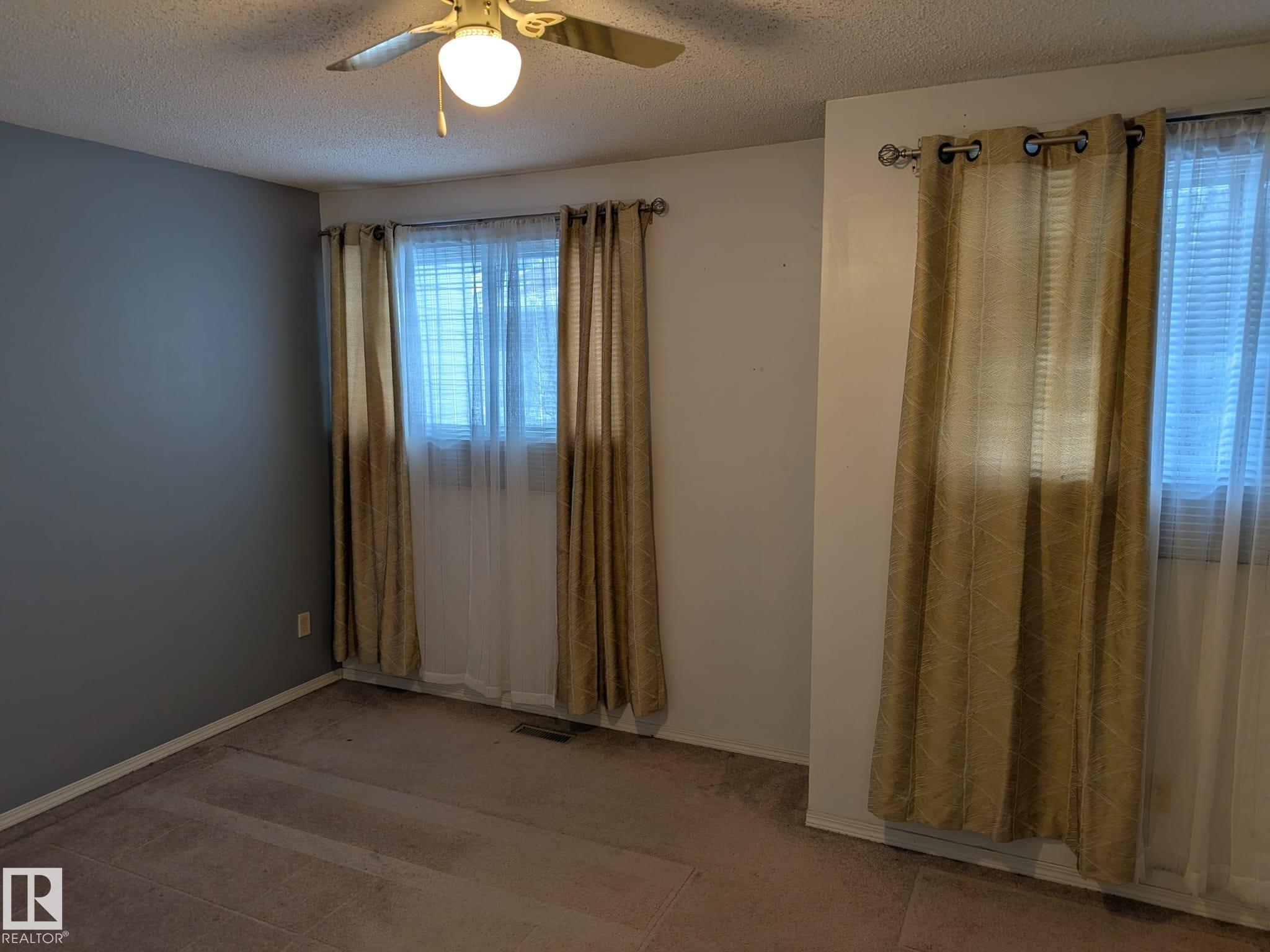 Photo 13 at 3105 109 Street NW, Steinhauer, Edmonton