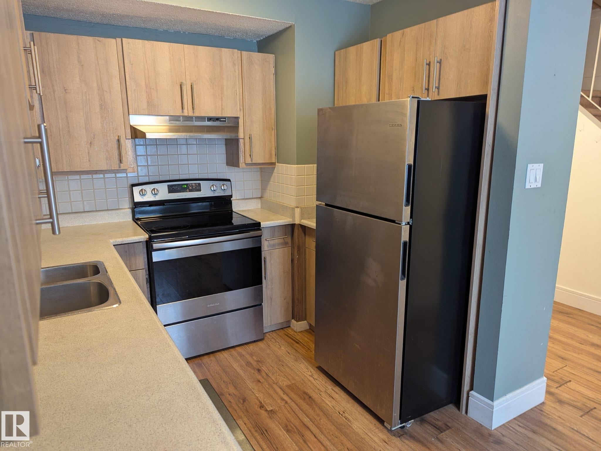 3105 109 Street NW, Steinhauer, Edmonton