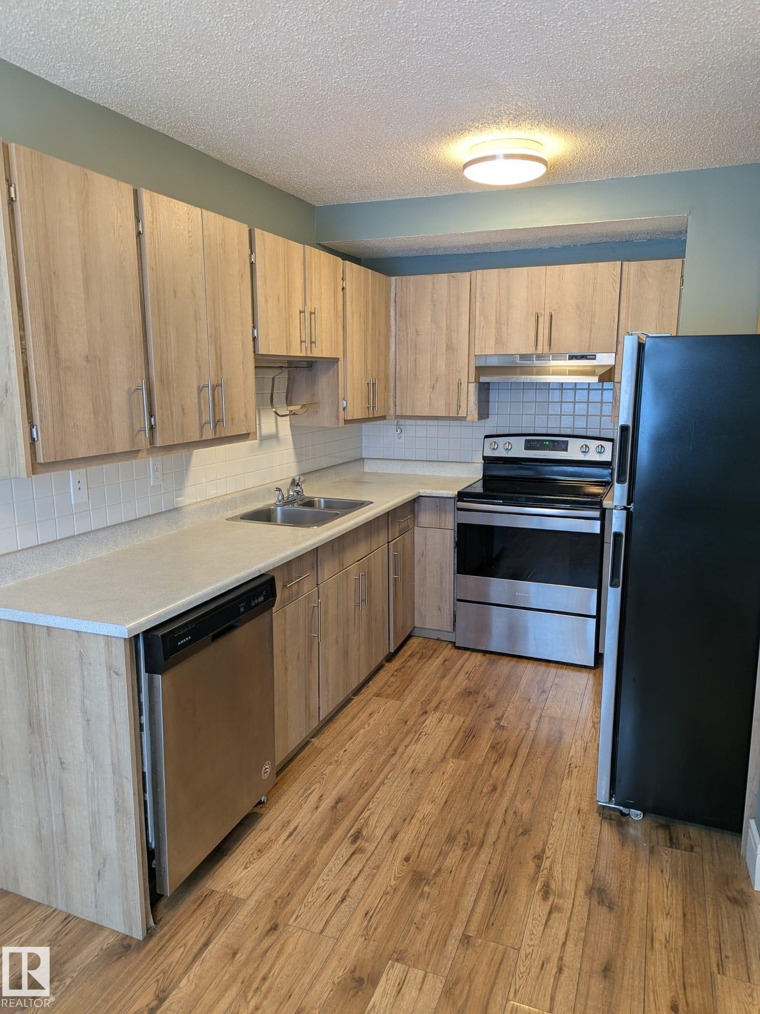 3105 109 Street NW, Steinhauer, Edmonton