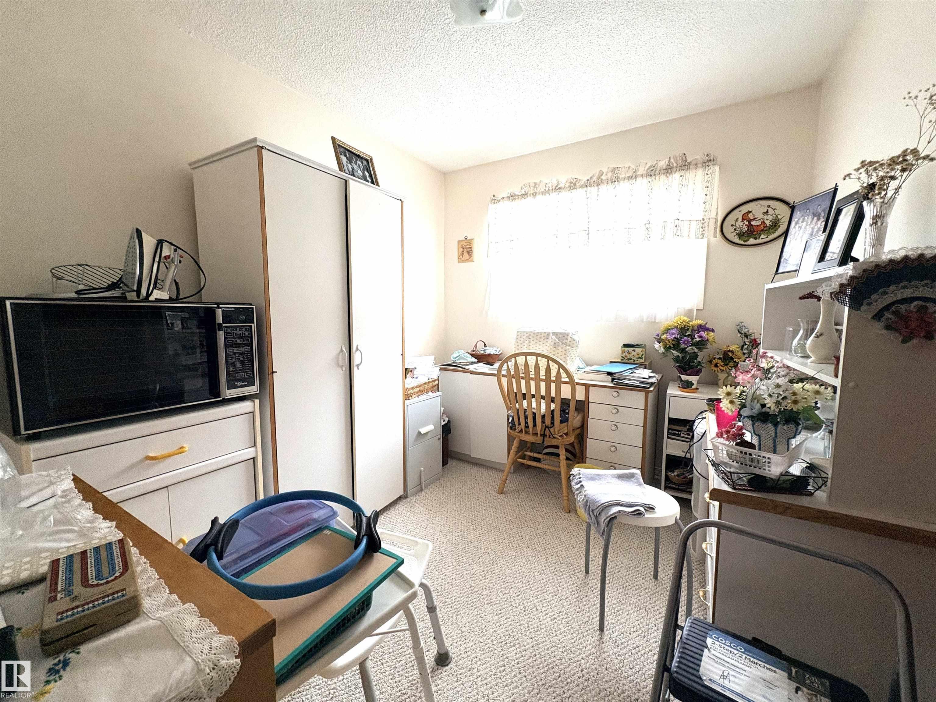 Photo 11 at 13216 Delwood Road NW, Delwood, Edmonton