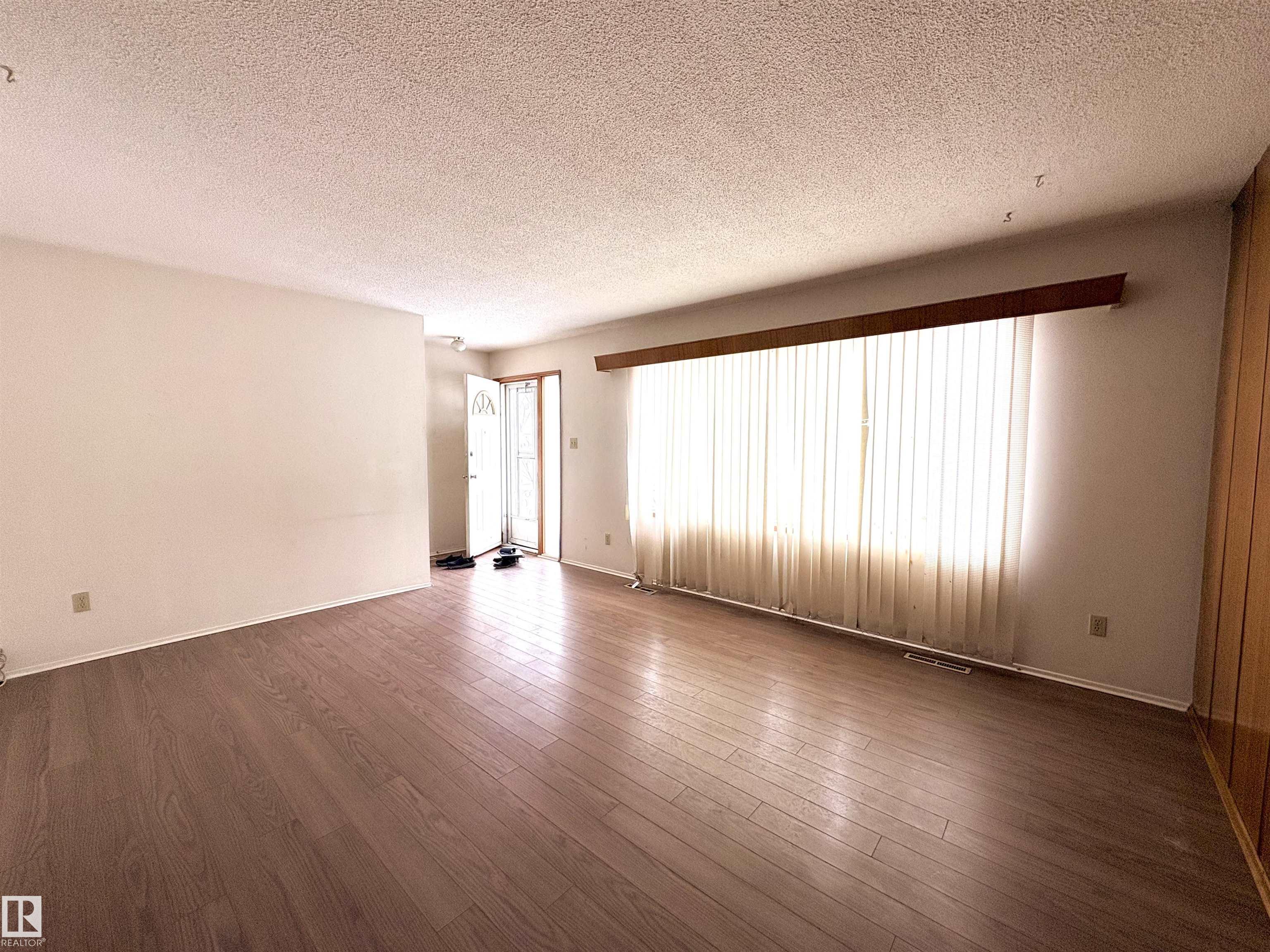 Photo 20 at 13216 Delwood Road NW, Delwood, Edmonton