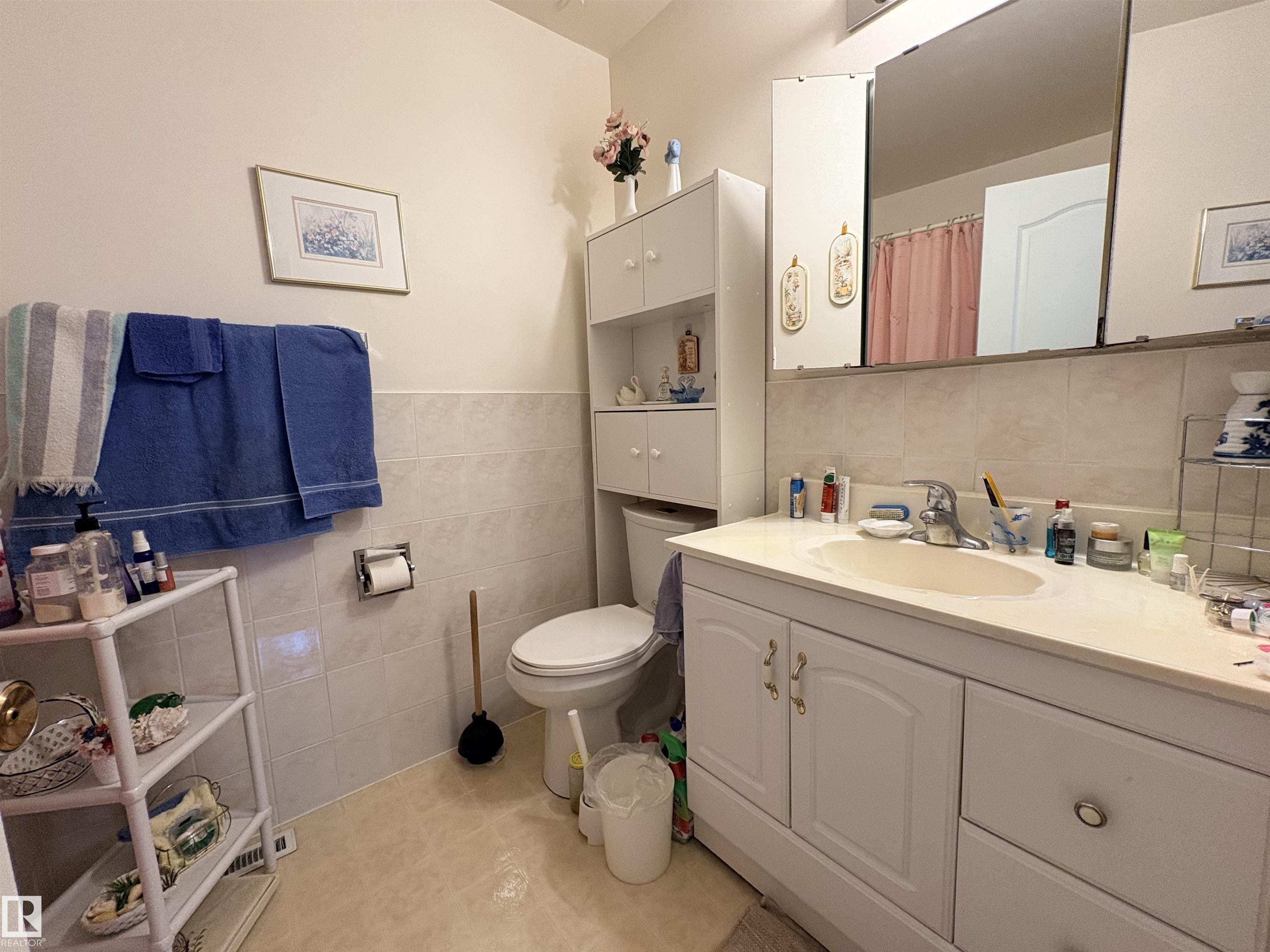 Photo 8 at 13216 Delwood Road NW, Delwood, Edmonton