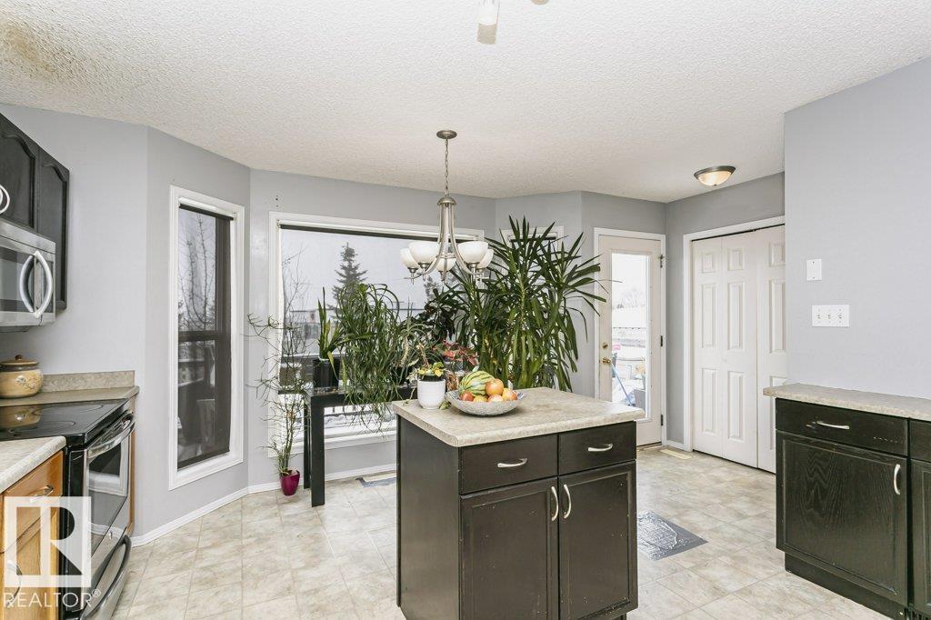 Photo 12 at 15915 38 Street NW, Brintnell, Edmonton