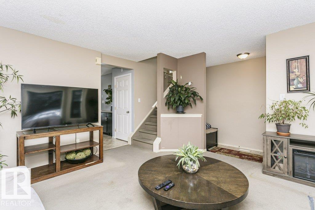 Photo 9 at 15915 38 Street NW, Brintnell, Edmonton
