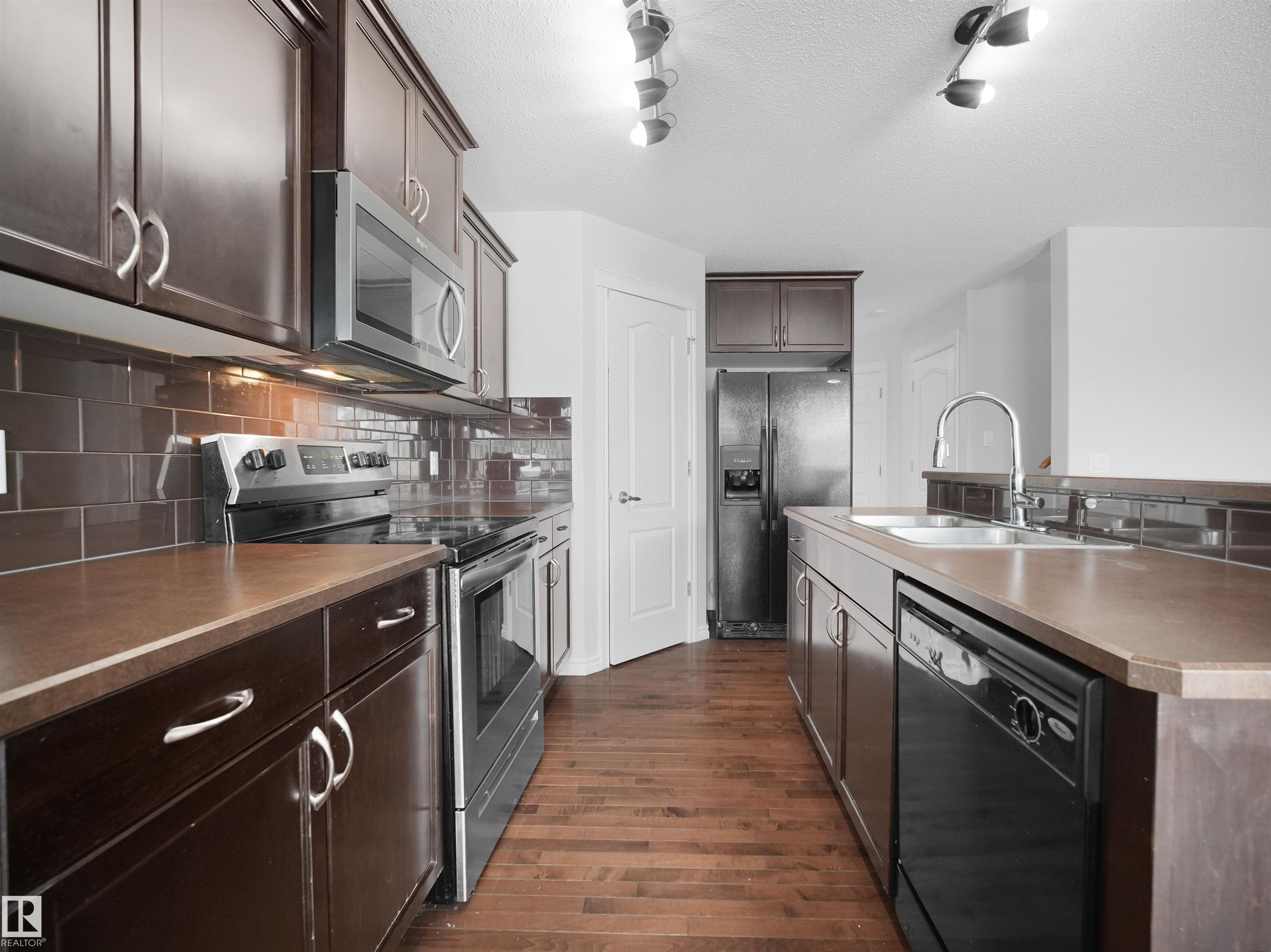 Photo 10 at 1716 64 Street SW, Walker, Edmonton