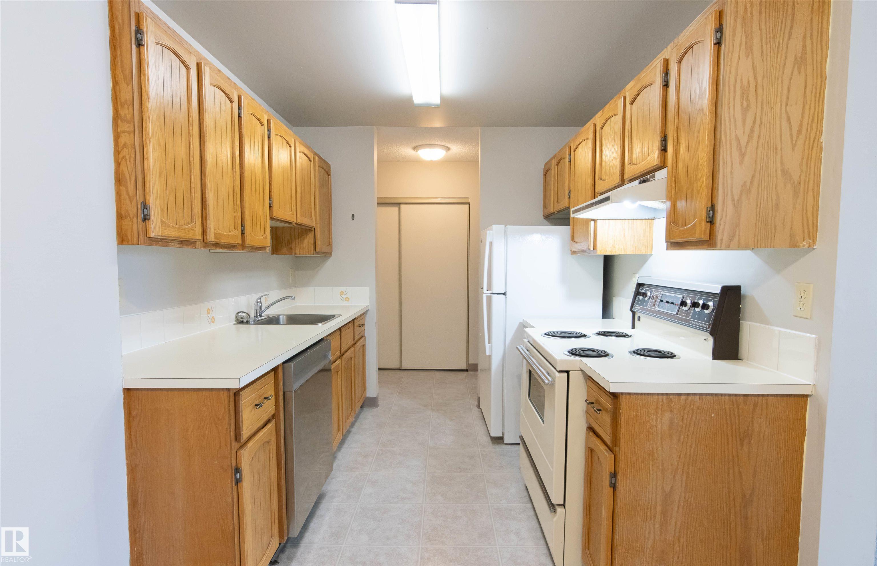 210 - 3611 145 Avenue NW, Kirkness, Edmonton