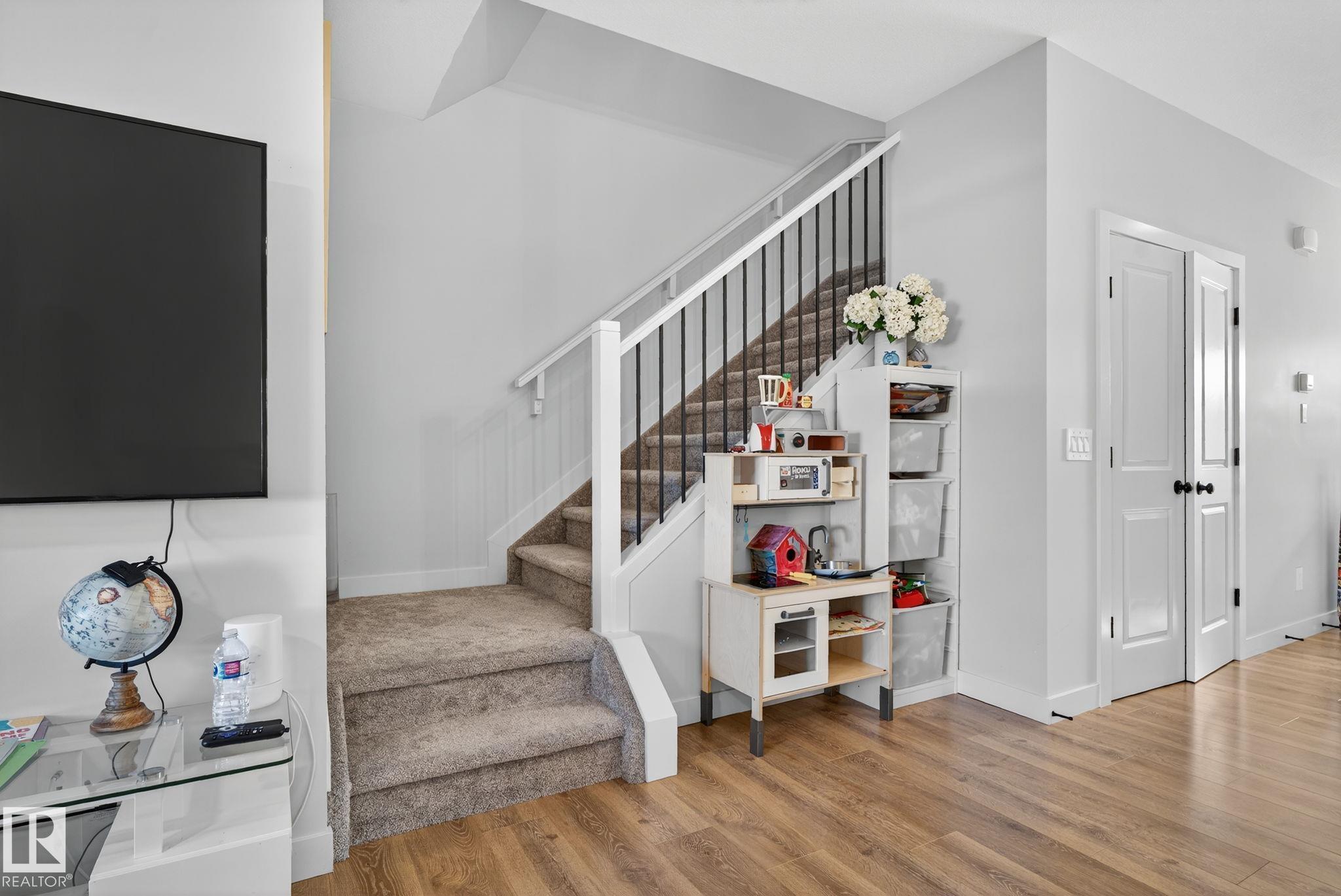 Photo 8 at 7135 178 Avenue NW, Crystallina Nera East, Edmonton