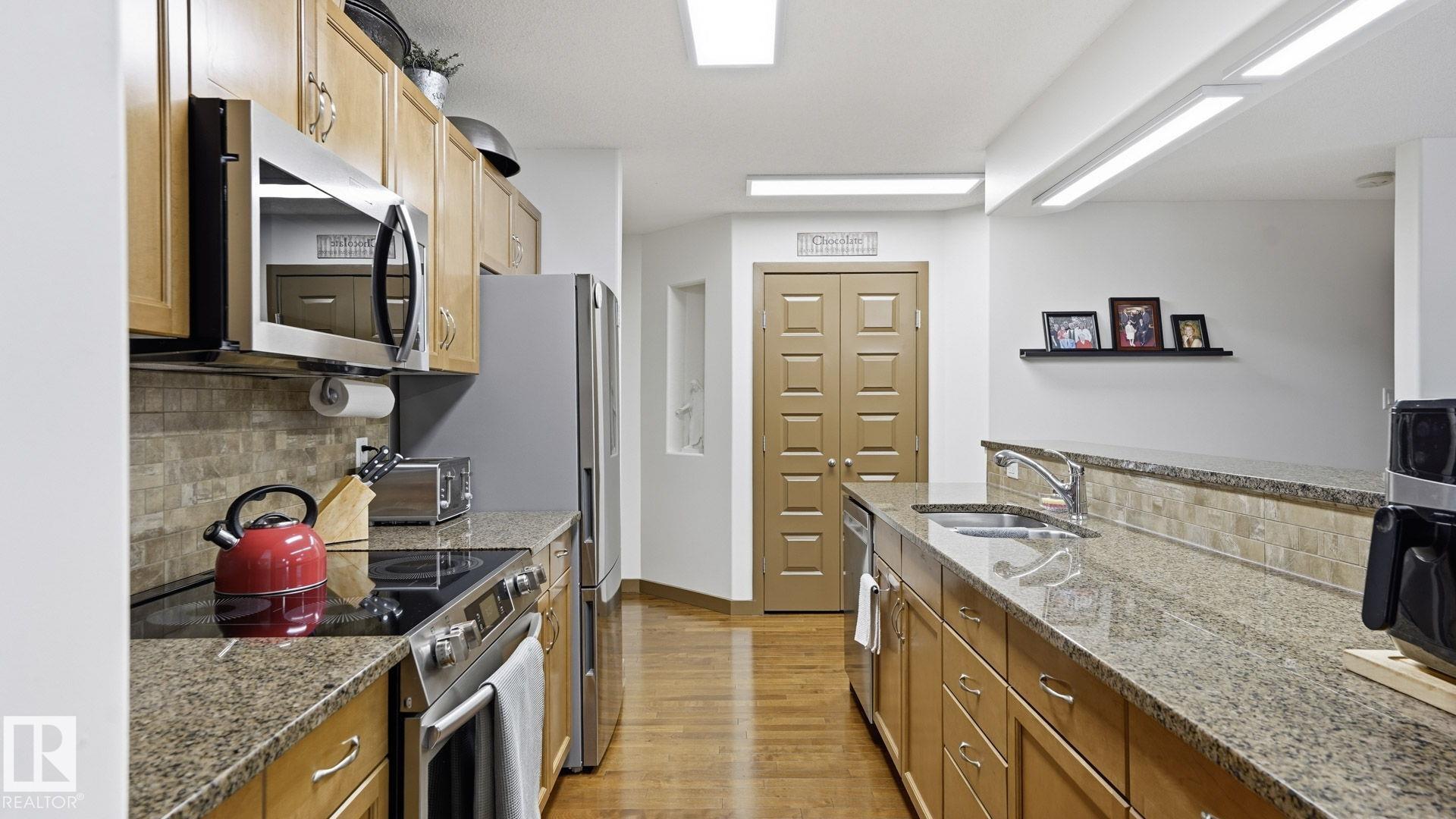 Photo 12 at 121 - 11603 Ellerslie Road SW, Rutherford, Edmonton