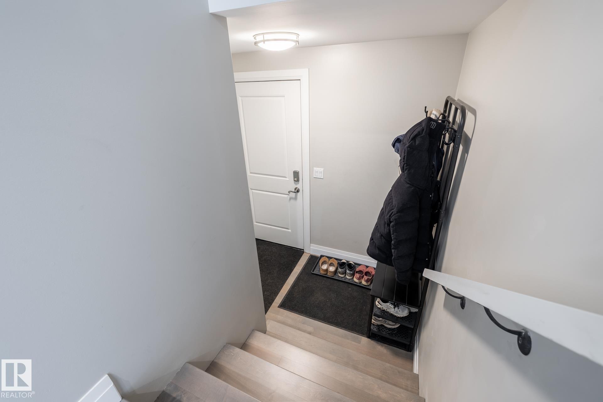 Photo 43 at 10936 71 Avenue NW, Parkallen, Edmonton