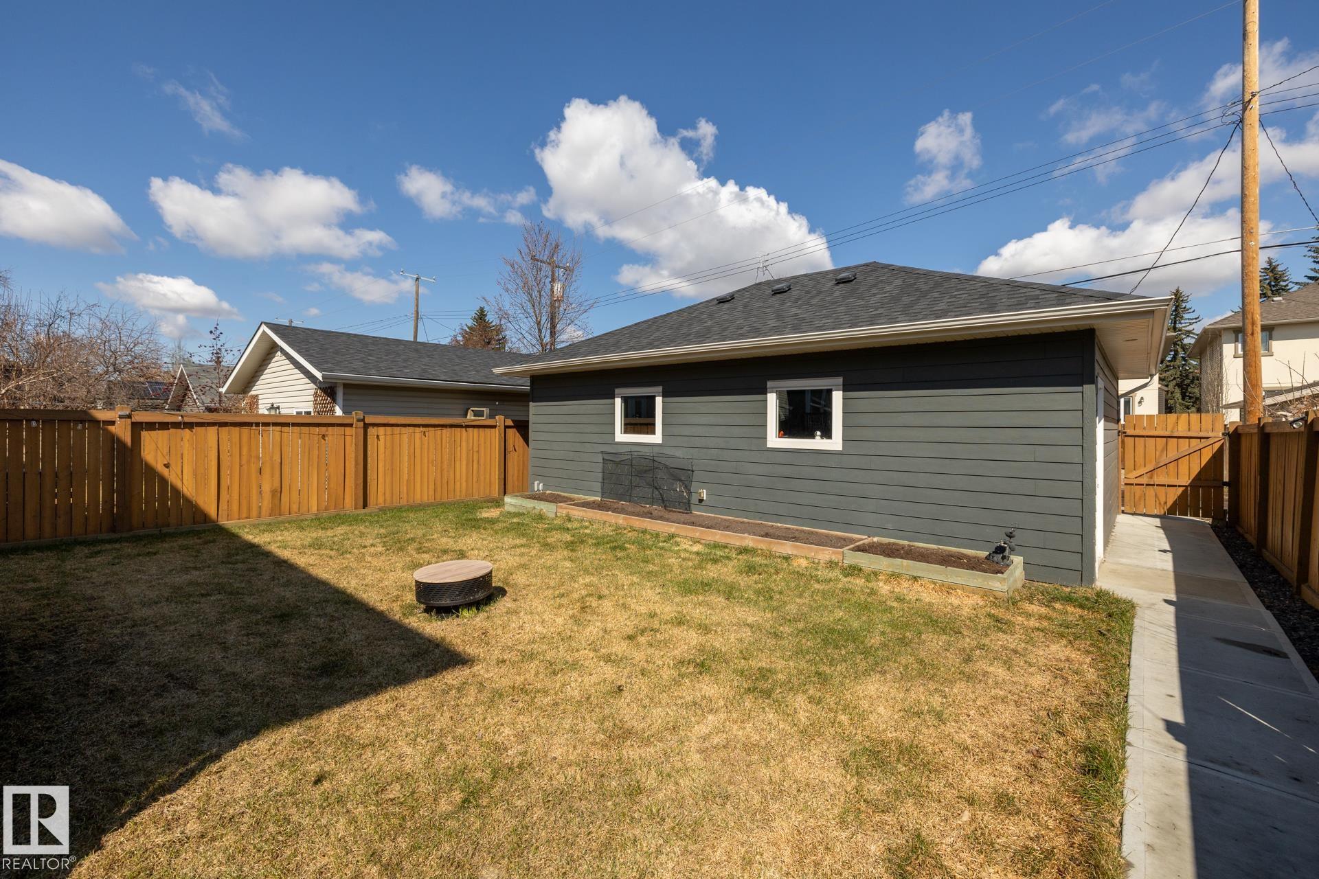 Photo 64 at 10936 71 Avenue NW, Parkallen, Edmonton