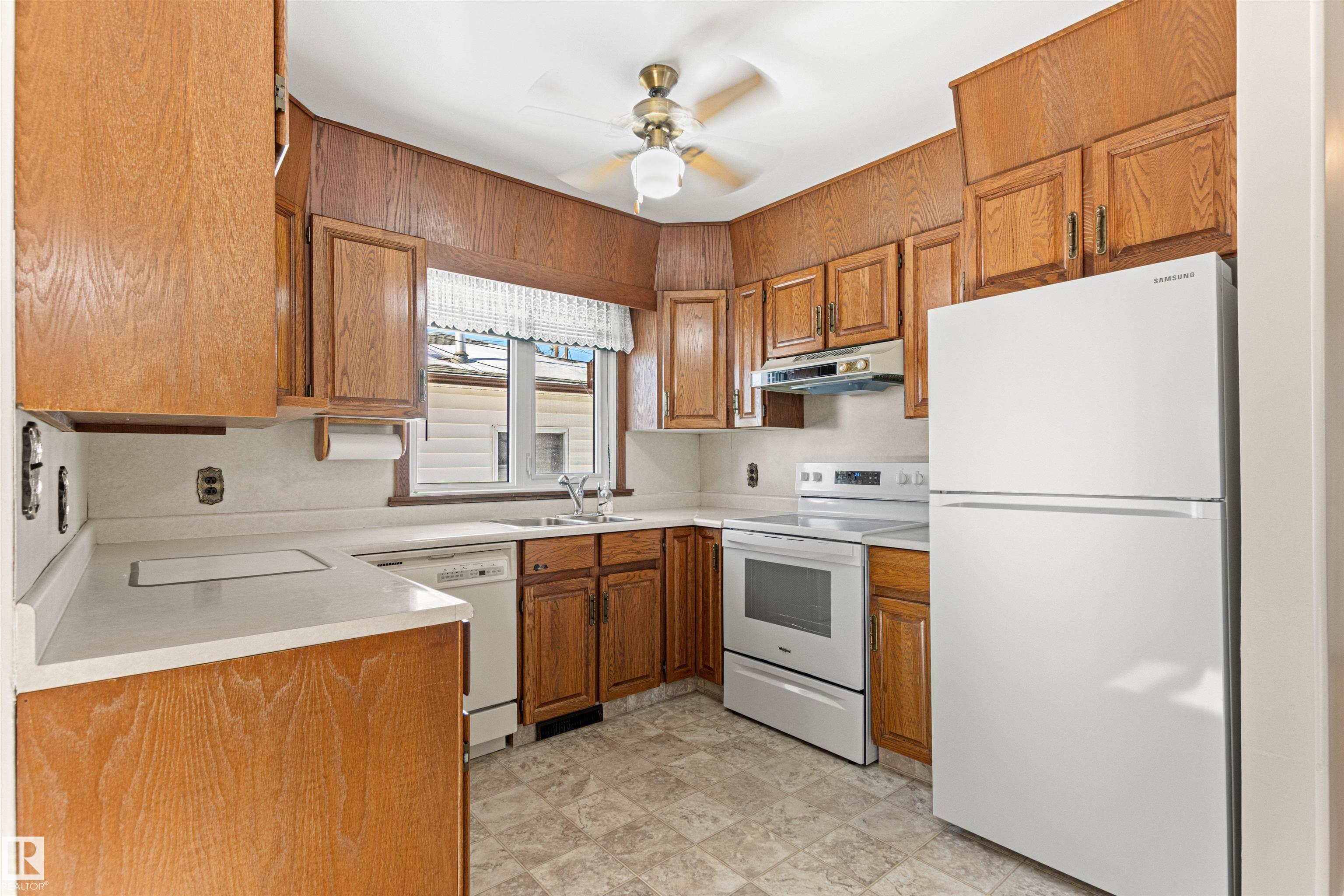 Photo 23 at 10724 148 Street NW, McQueen, Edmonton