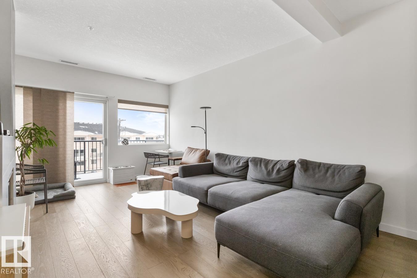 https://zimg.paragon.ice.com/ParagonImages/Property/PM/RAE/225388623/11/0/0/cbdd014401e1ec511c01566fa42ed2ee/1/e5a2f77f3c4d1d7aa8cbe0ccf02eb3d8/225388623-a00ee657-40ec-431a-856c-cac5a718faca.JPG