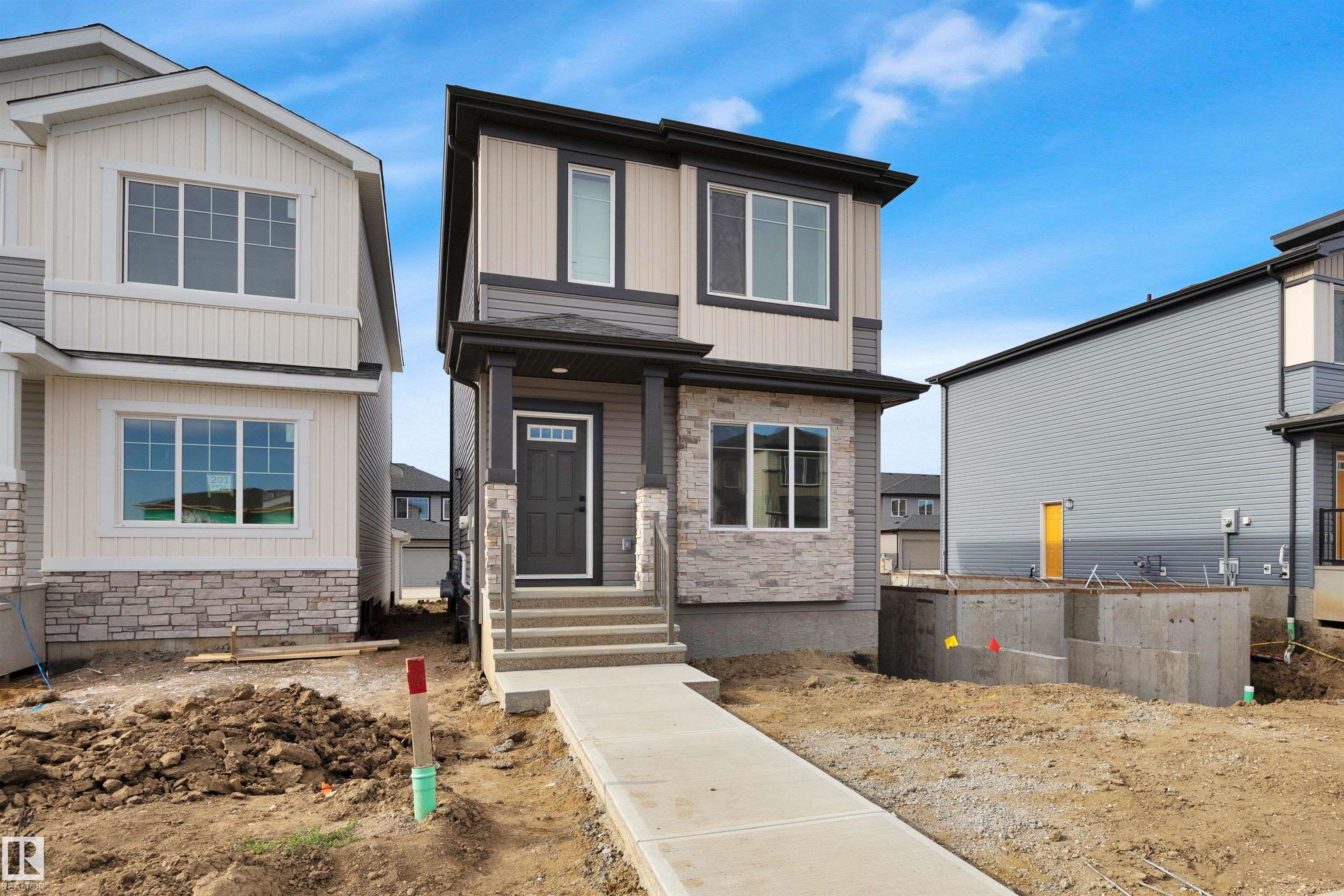 203 Wattle Road, Woodbend, Leduc 2