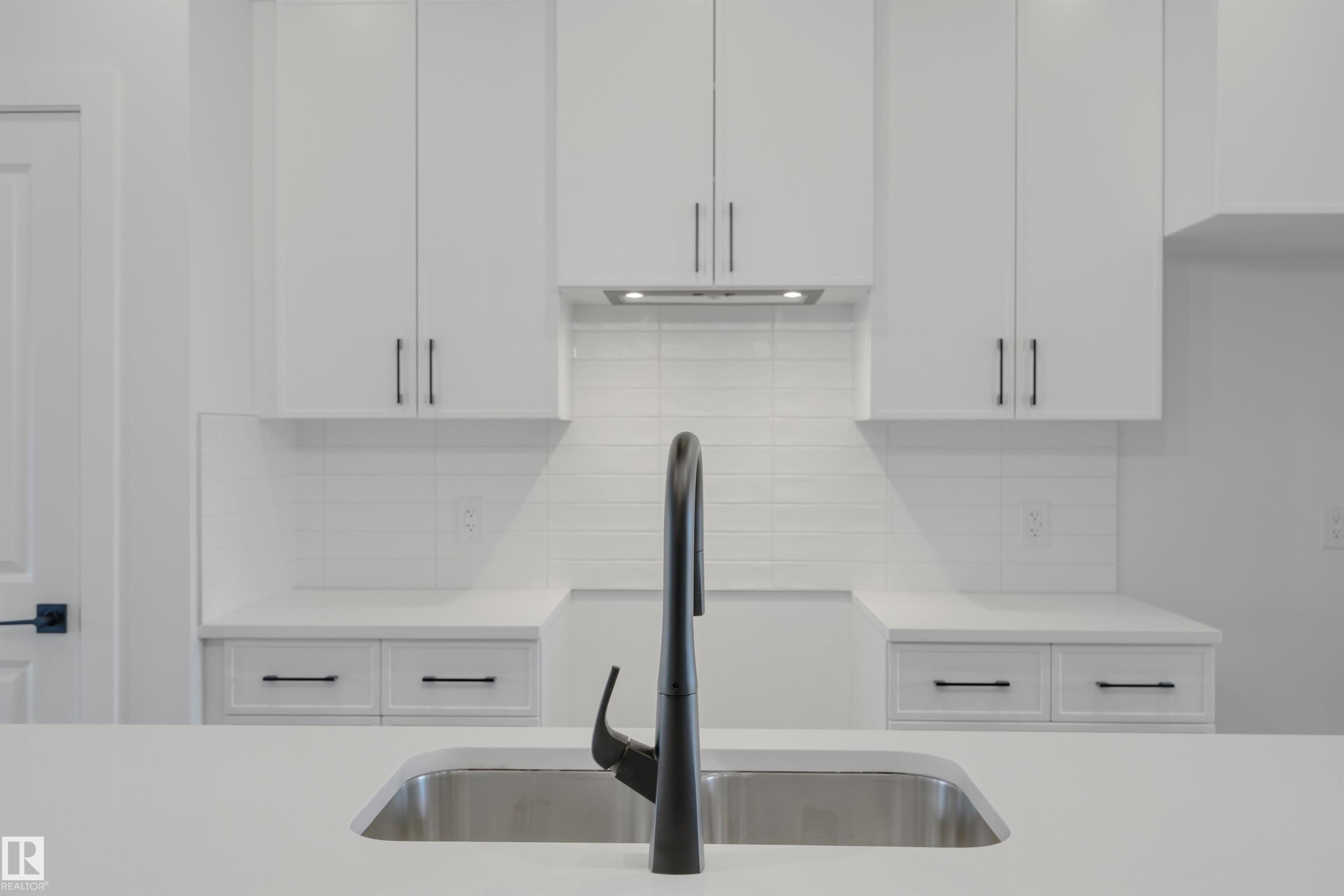 Photo 7 at 203 Wattle Road, Woodbend, Leduc