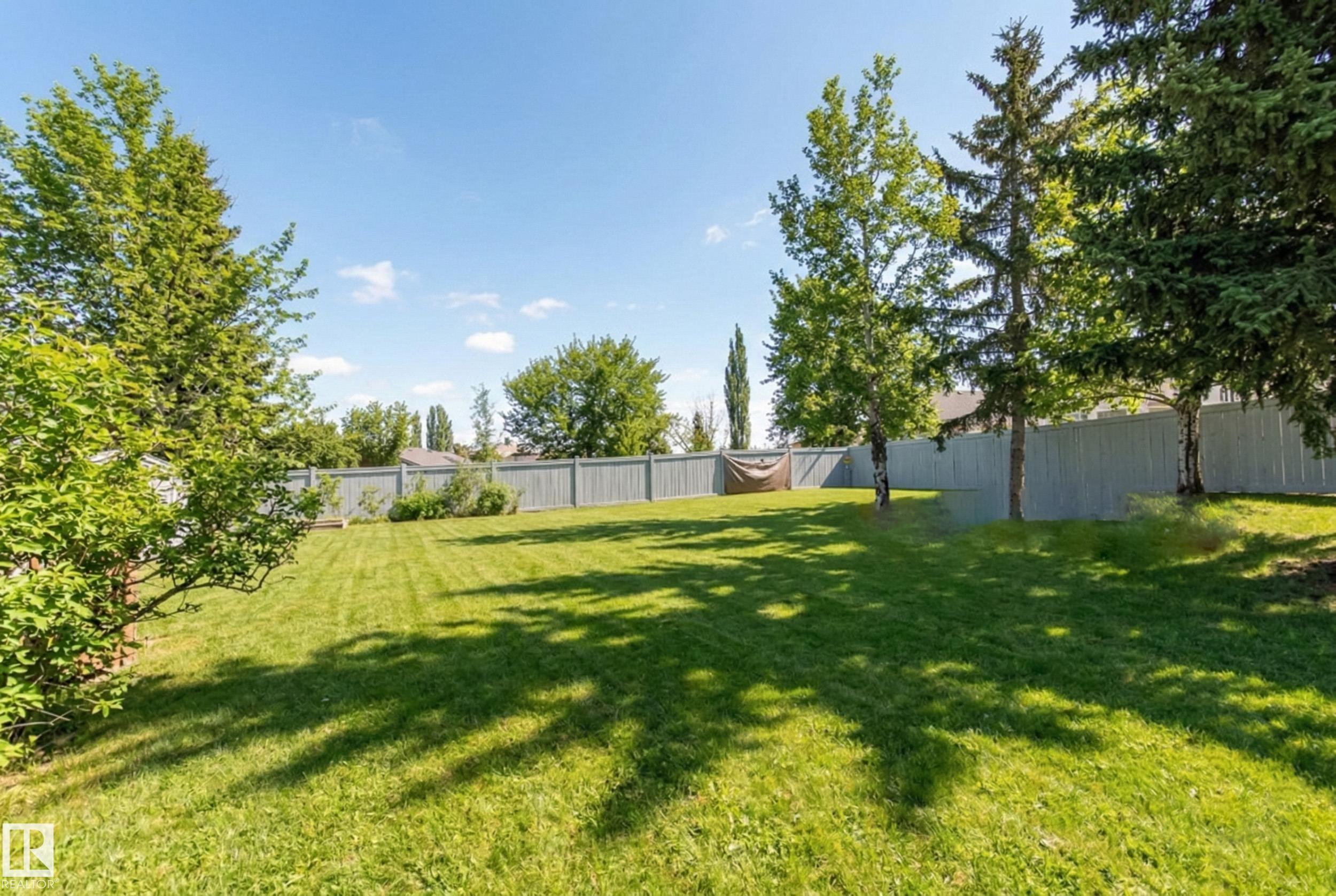 174 Regency Drive, Regency Park, Sherwood Park