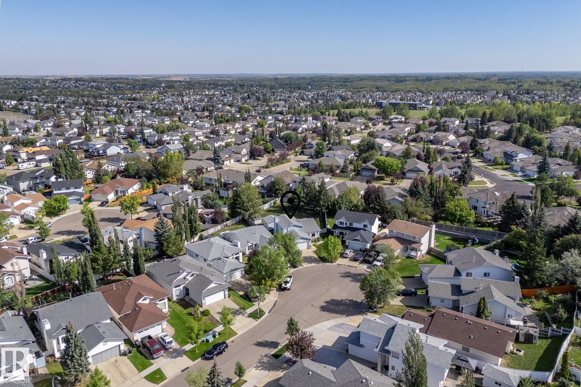 Photo 6 at 174 Regency Drive, Regency Park, Sherwood Park