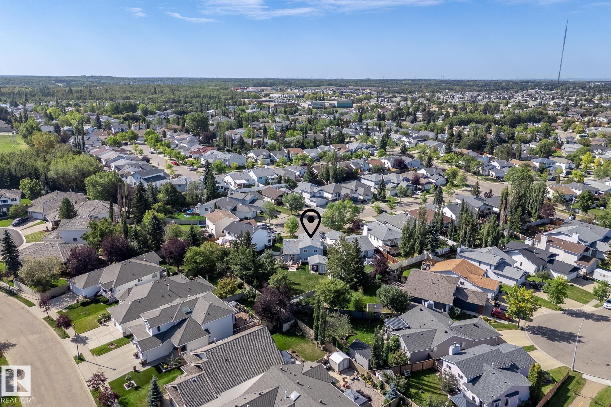 Photo 9 at 174 Regency Drive, Regency Park, Sherwood Park