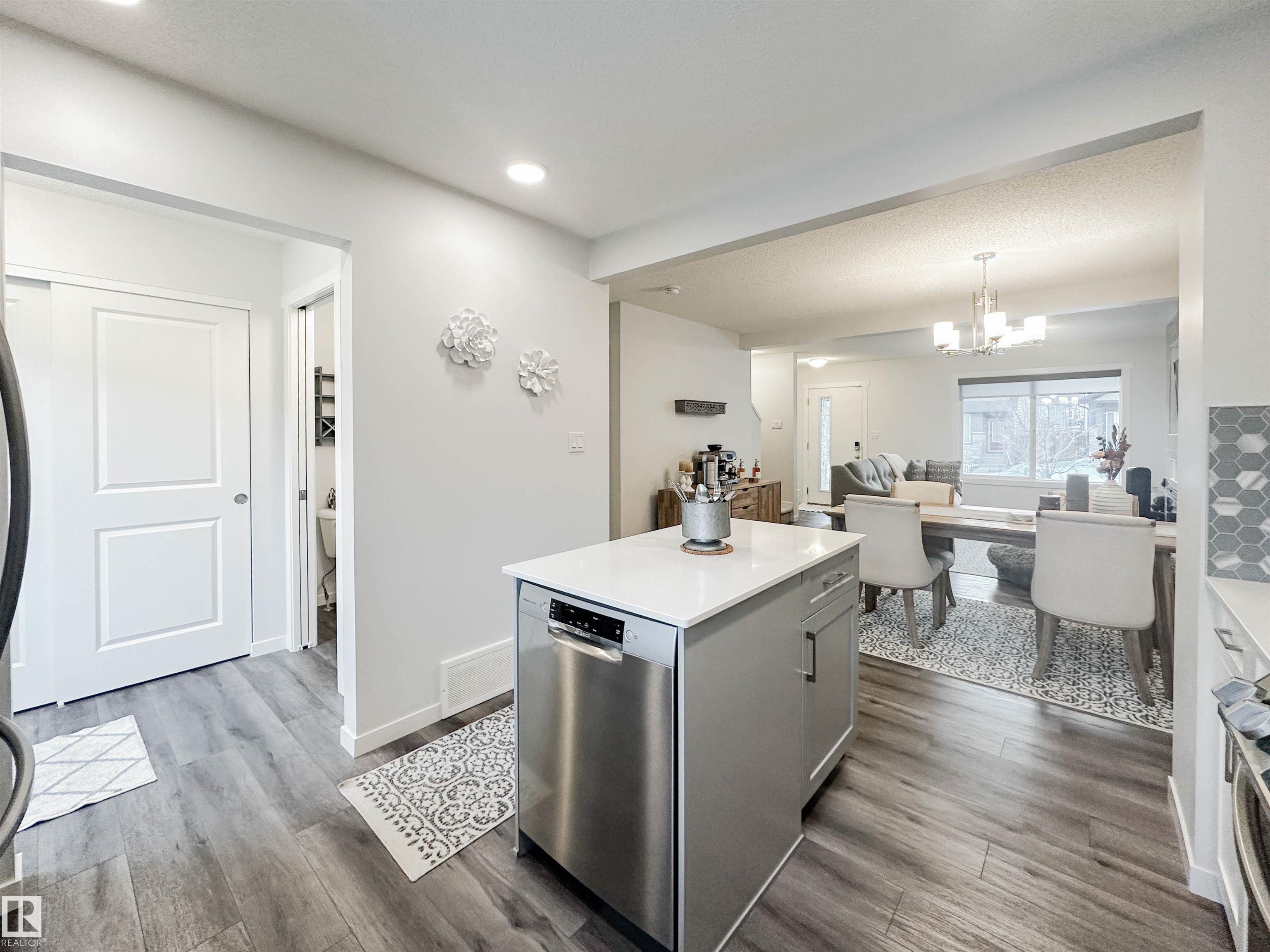 Photo 15 at 1270 Rosenthal Boulevard NW, Rosenthal, Edmonton