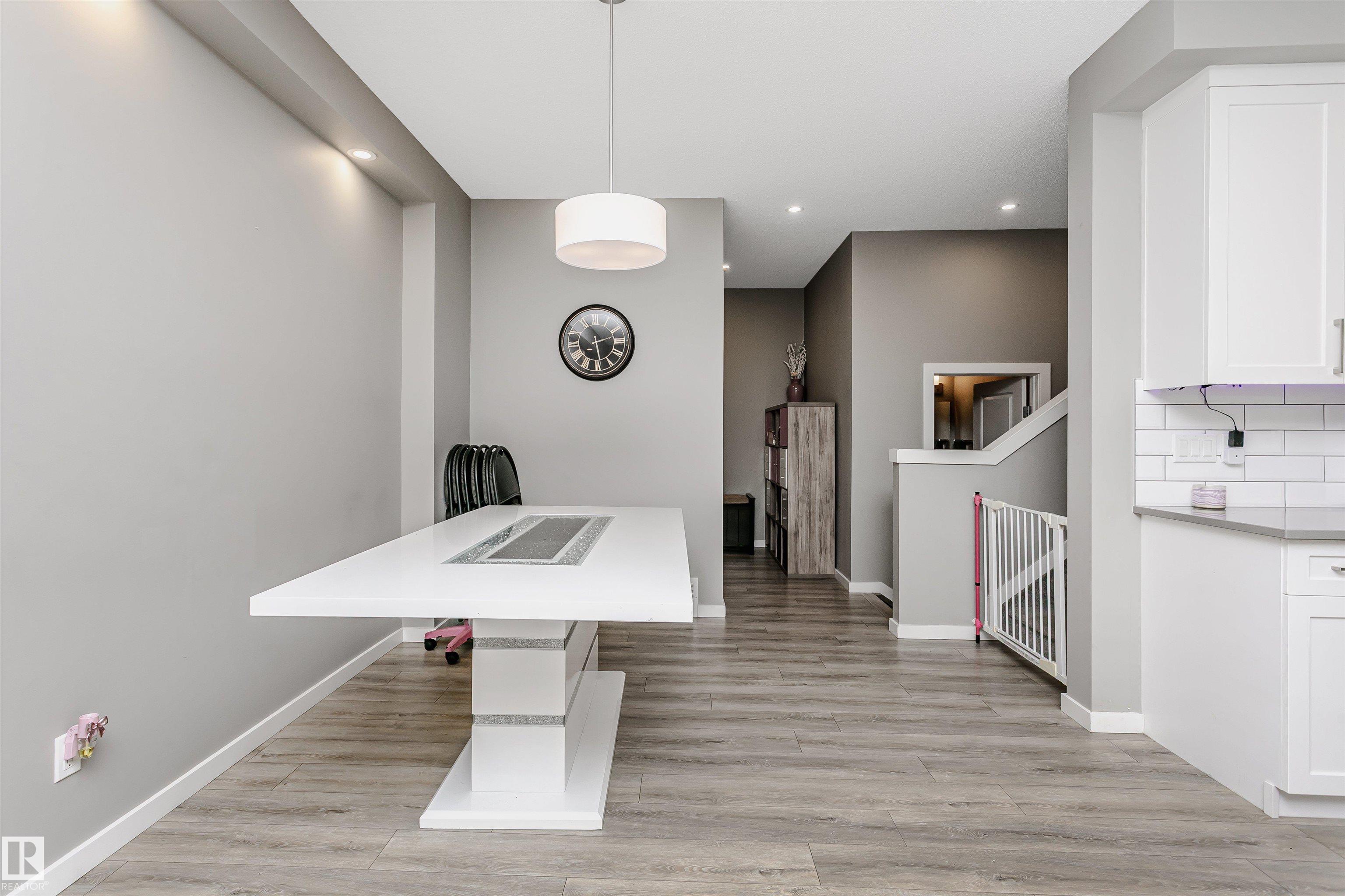 Photo 8 at 7322 Chivers Crescent SW, Chappelle Area, Edmonton