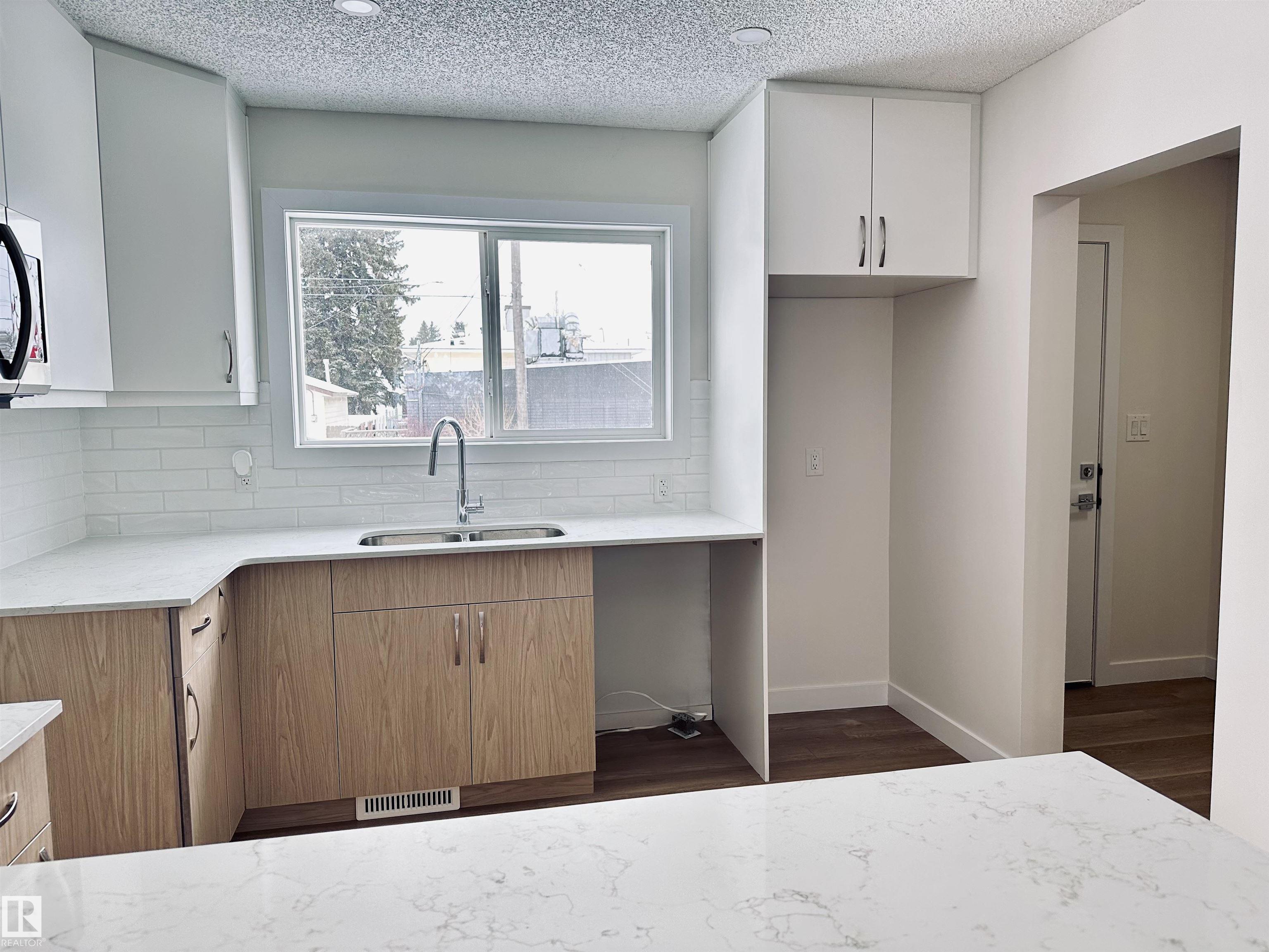 Photo 23 at 4843 115 Avenue NW, Beverly Heights, Edmonton