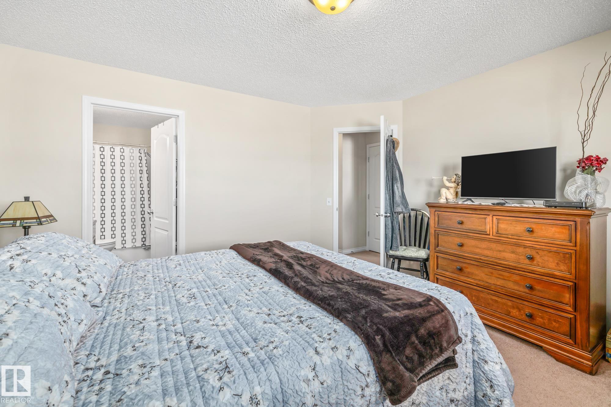 Photo 25 at 5468 162b Avenue NW, Hollick-Kenyon, Edmonton