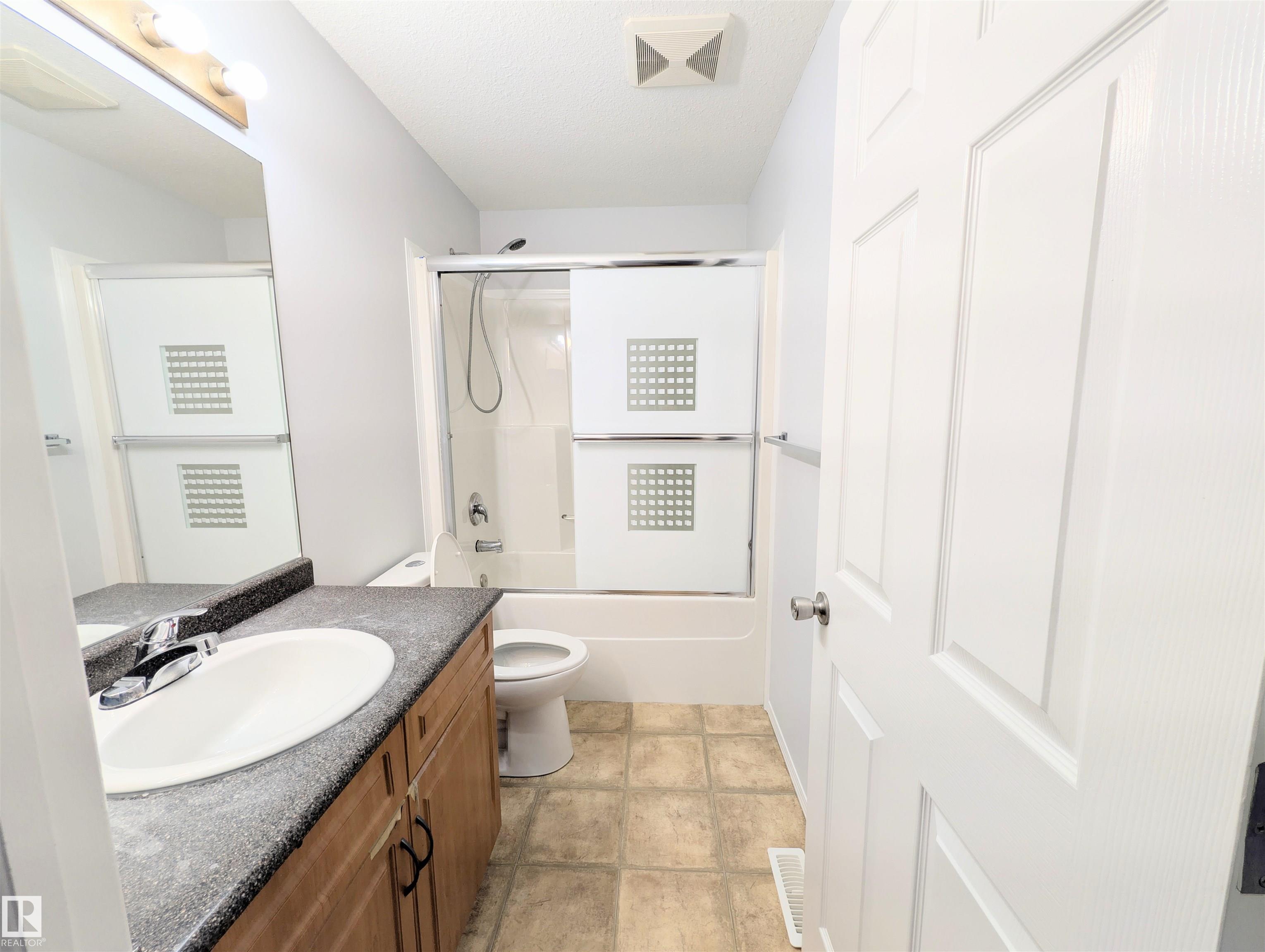 Photo 20 at 3307 24 Avenue NW, Silver Berry, Edmonton