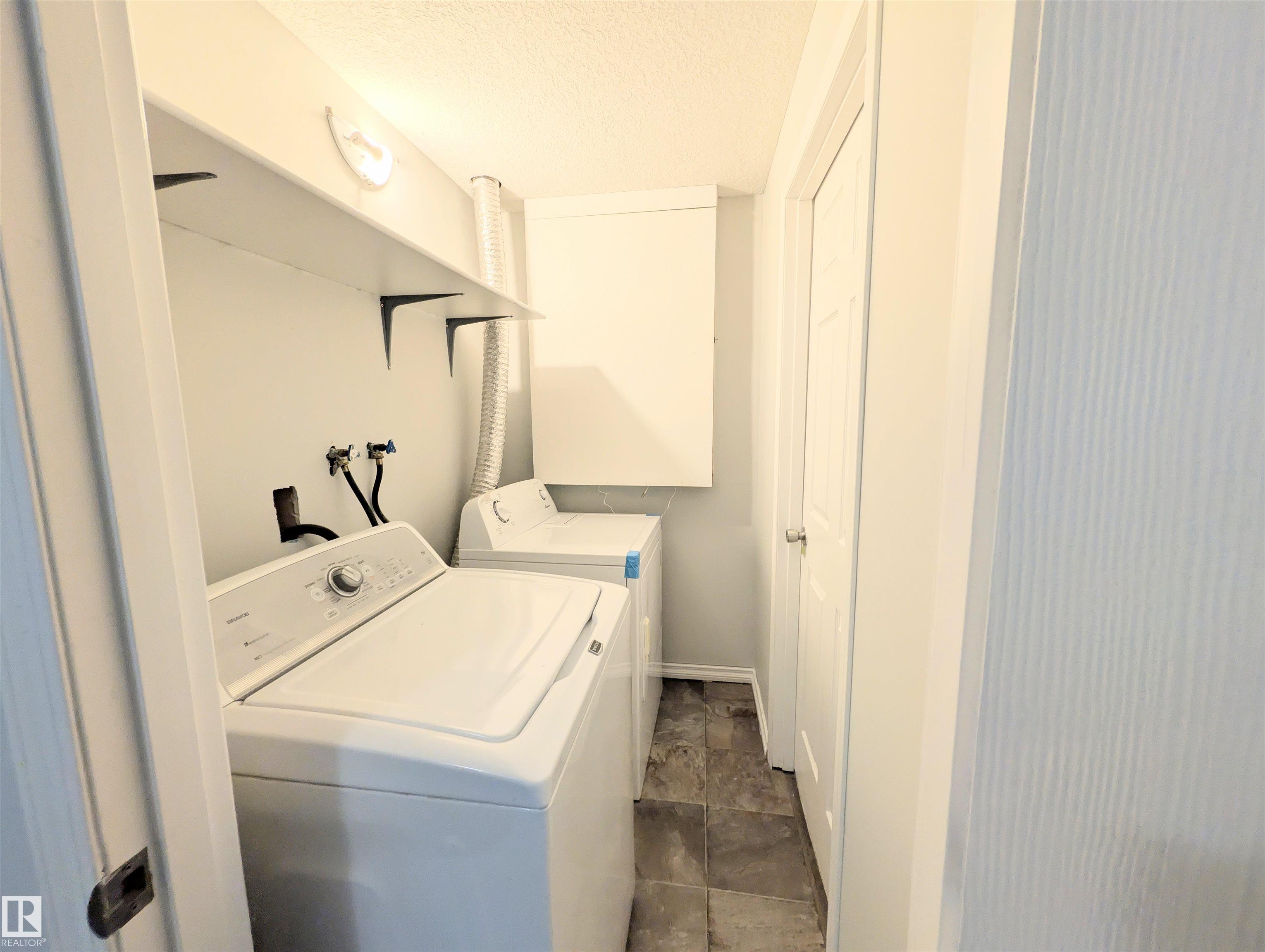 Photo 36 at 3307 24 Avenue NW, Silver Berry, Edmonton