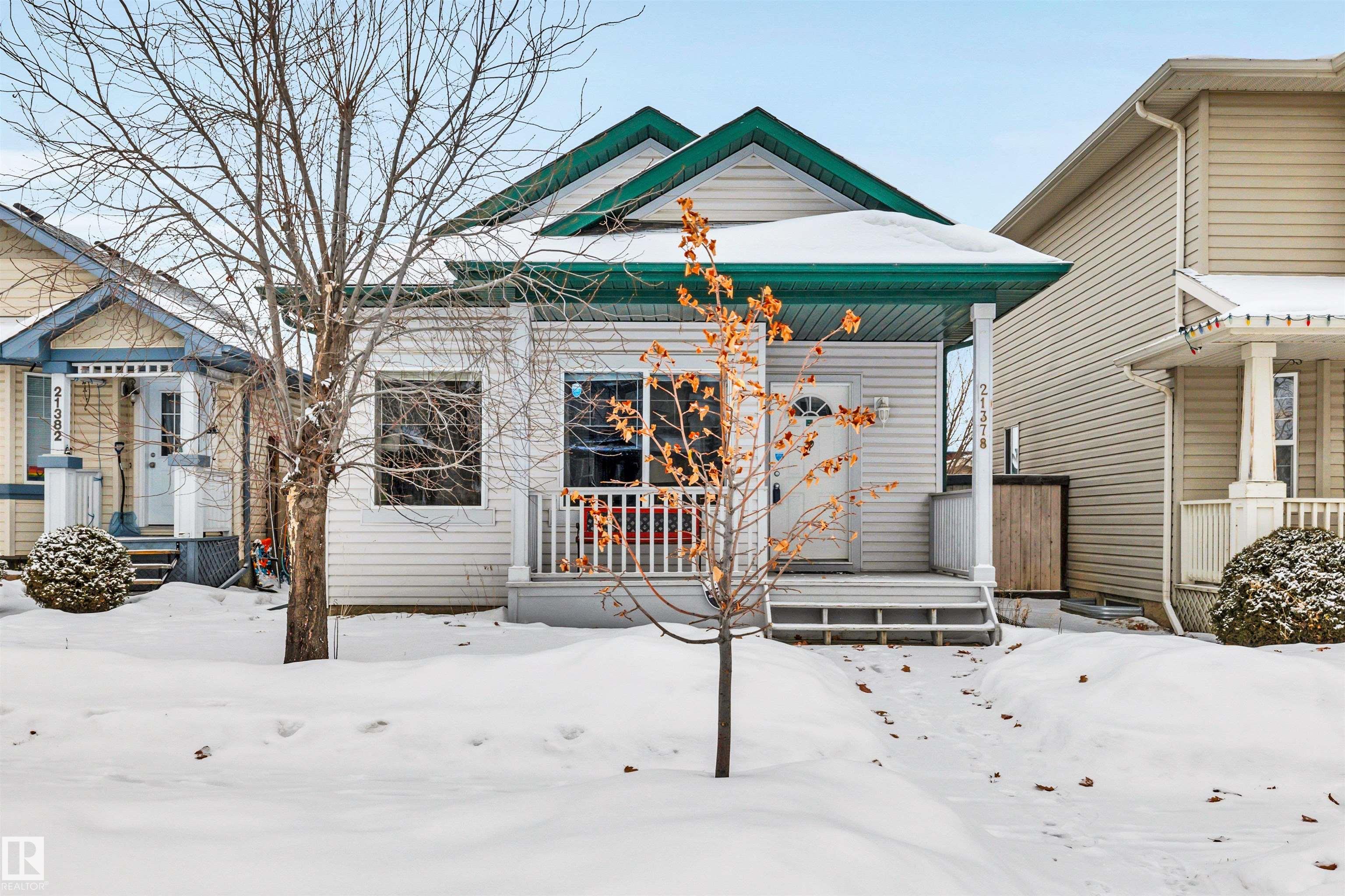 21378 87a Avenue NW, Suder Greens, Edmonton