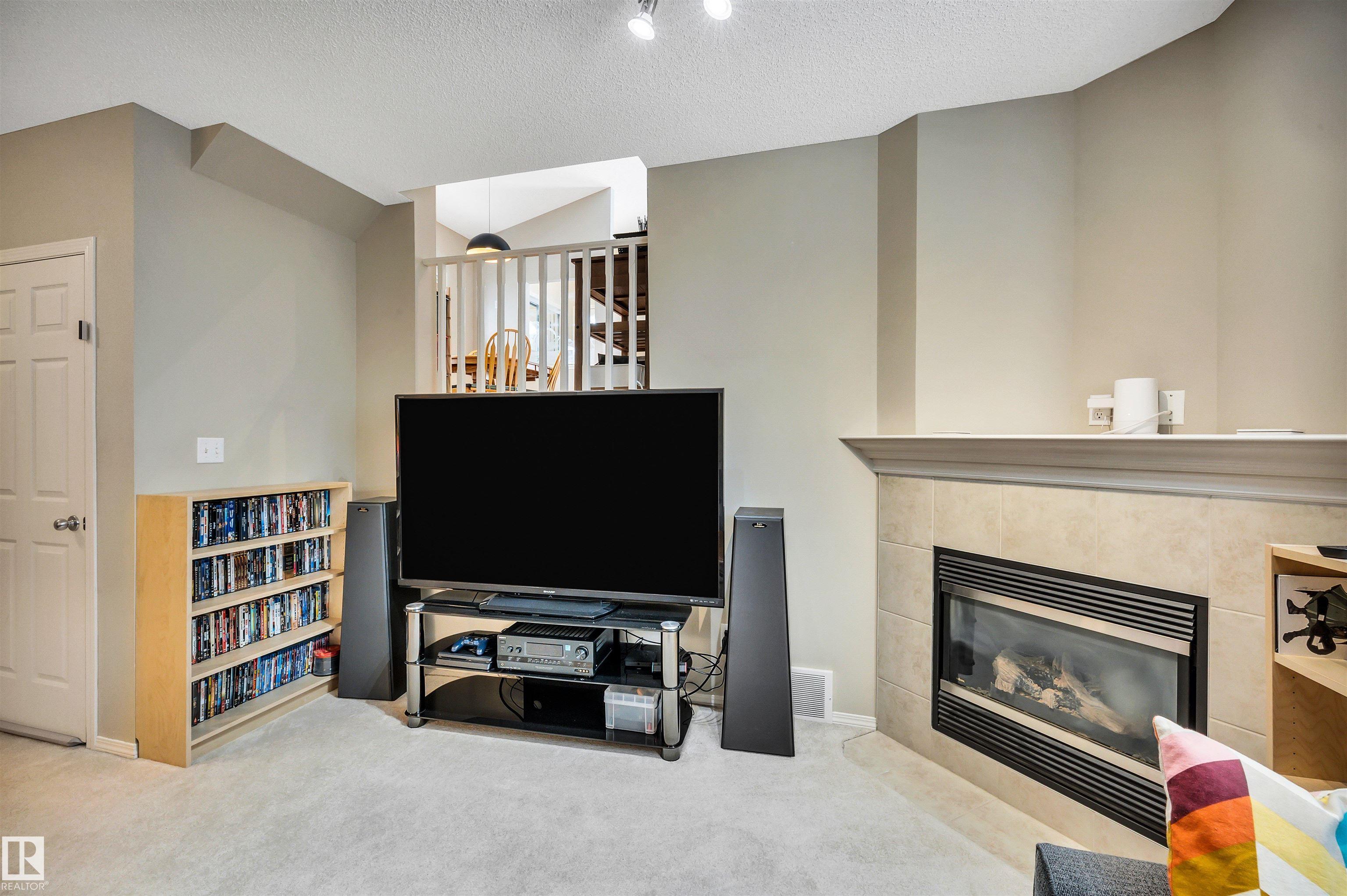 Photo 28 at 21378 87a Avenue NW, Suder Greens, Edmonton